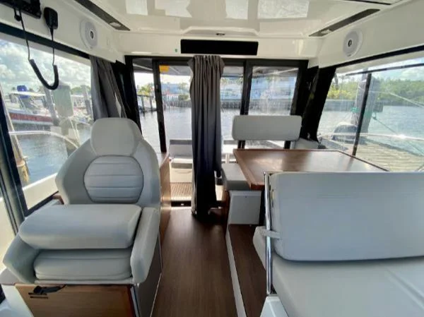 8646007