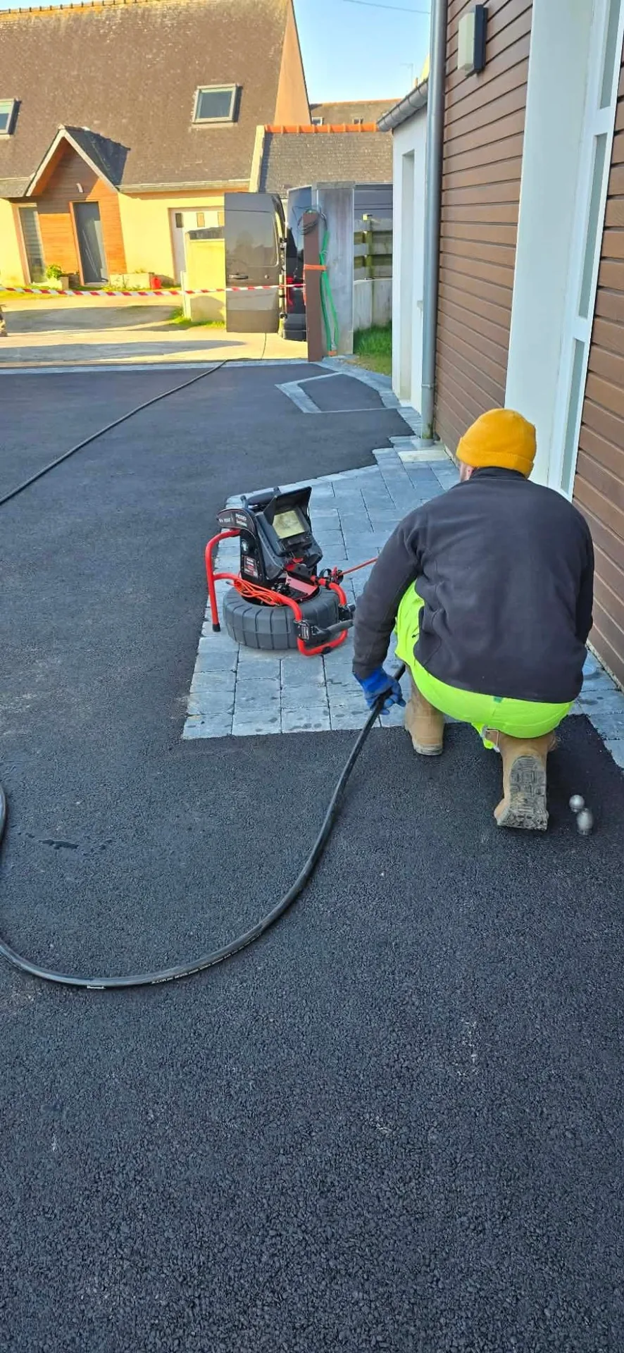 Remplacement pompe de relevage — intervention urgence Finistère HDE029