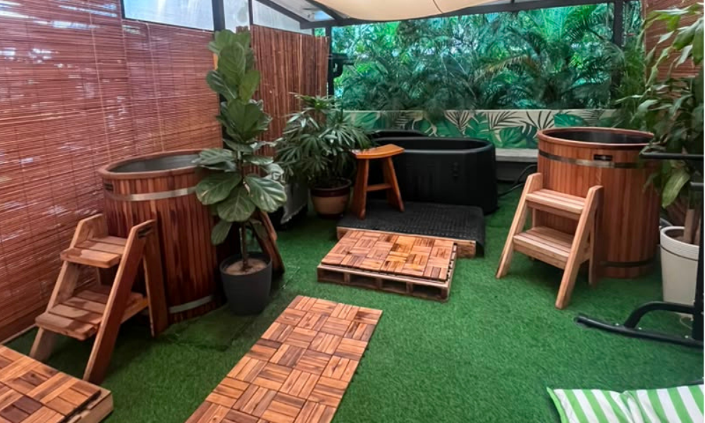 The Contrast Garden's outdoor cold plunge tubs and hot tub on the rooftop