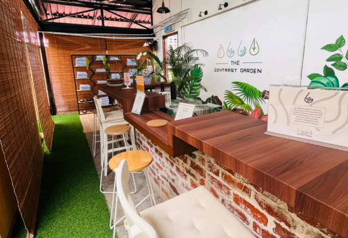 The Contrast Garden's reception and lounge area