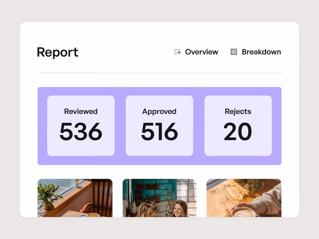 Un environnement industriel dans lequel un travailleur analyse une machine