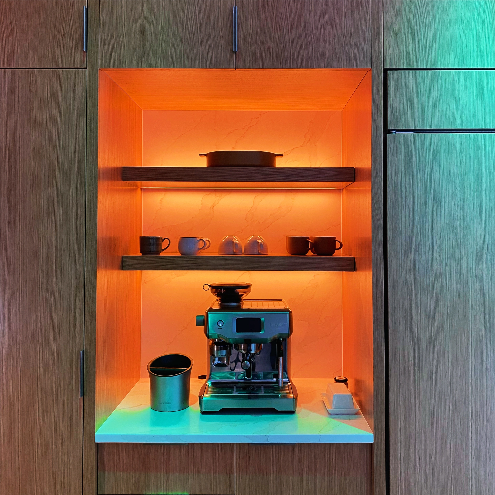 image of coffee bar lit with Ketra and Lutron intelligent lighting systems