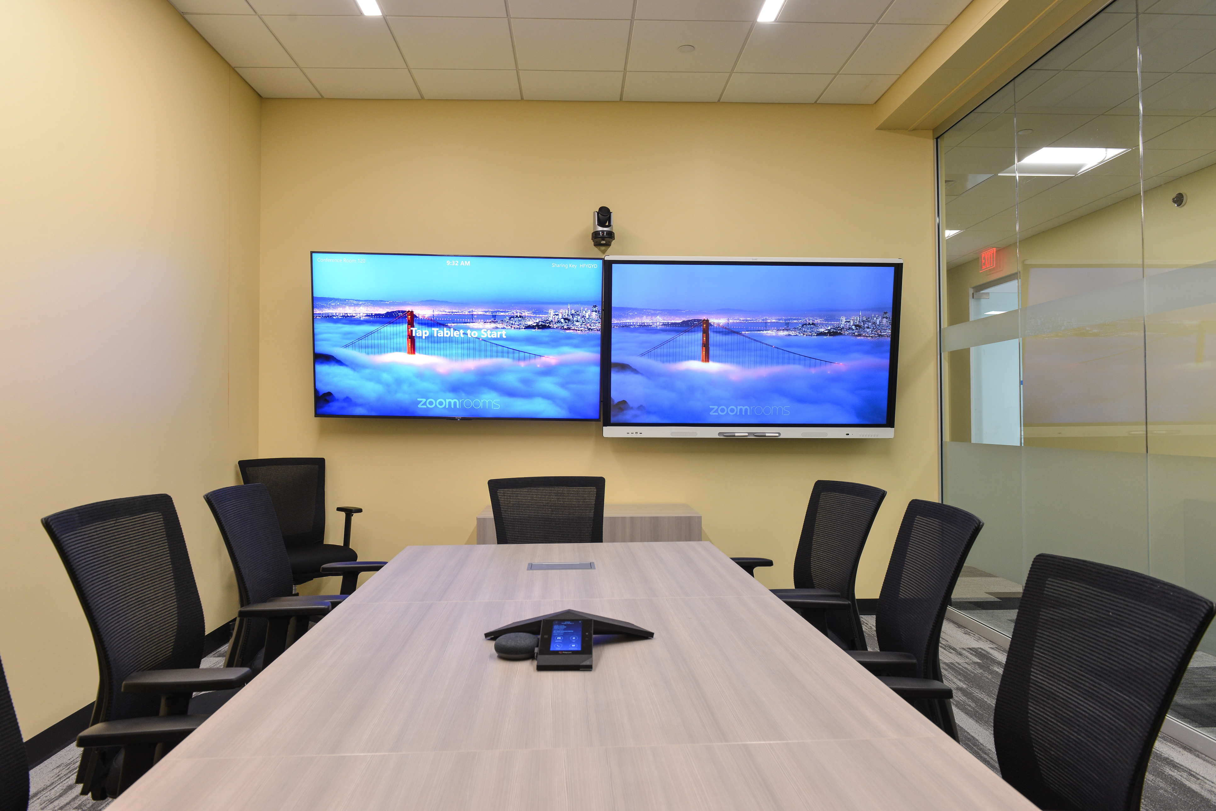 Modern conference room audio visual and video conferencing installation by iQUARTERS