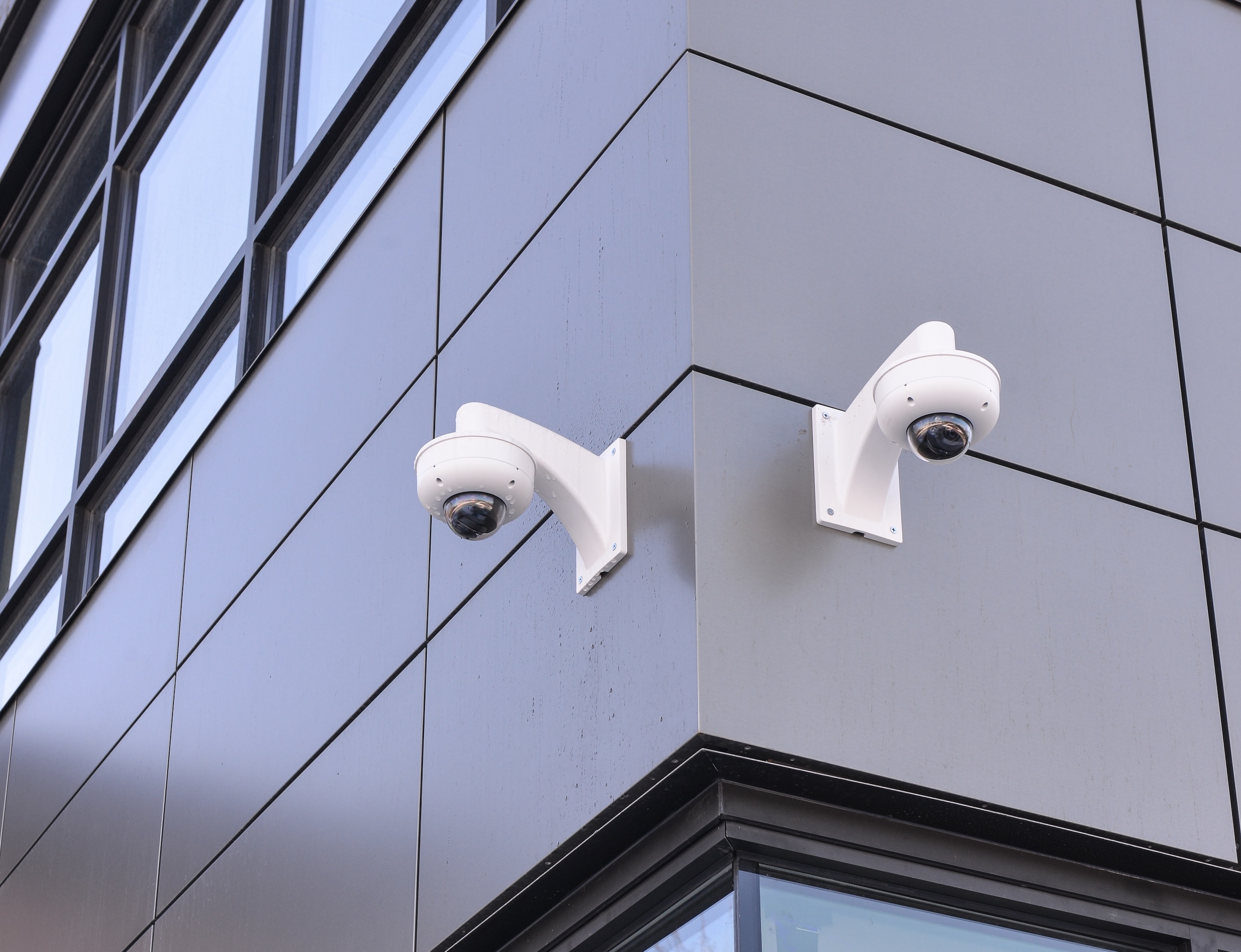 Security camera installation by iQUARTERS for commercial usage