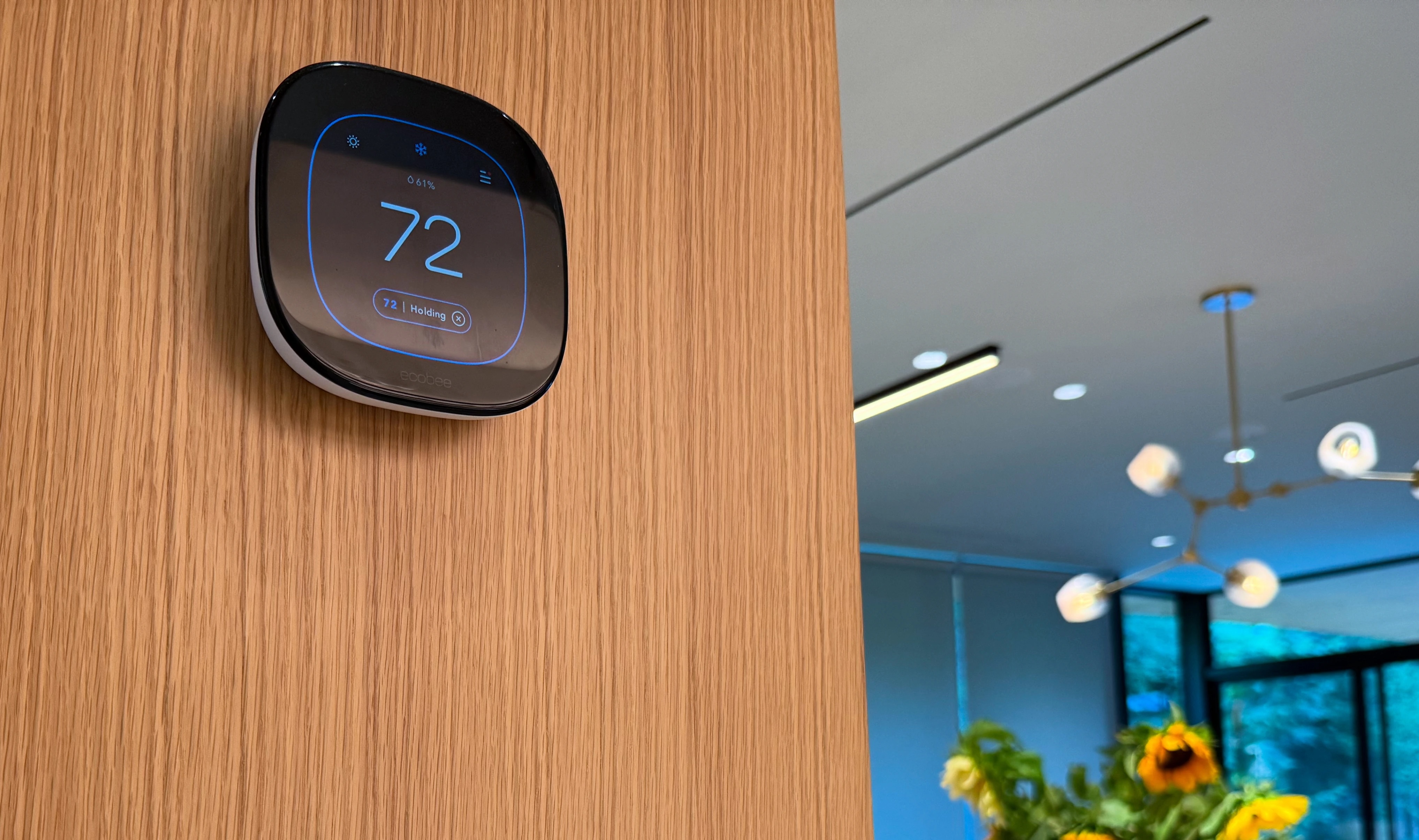 Intelligent home climate control system in luxury residence