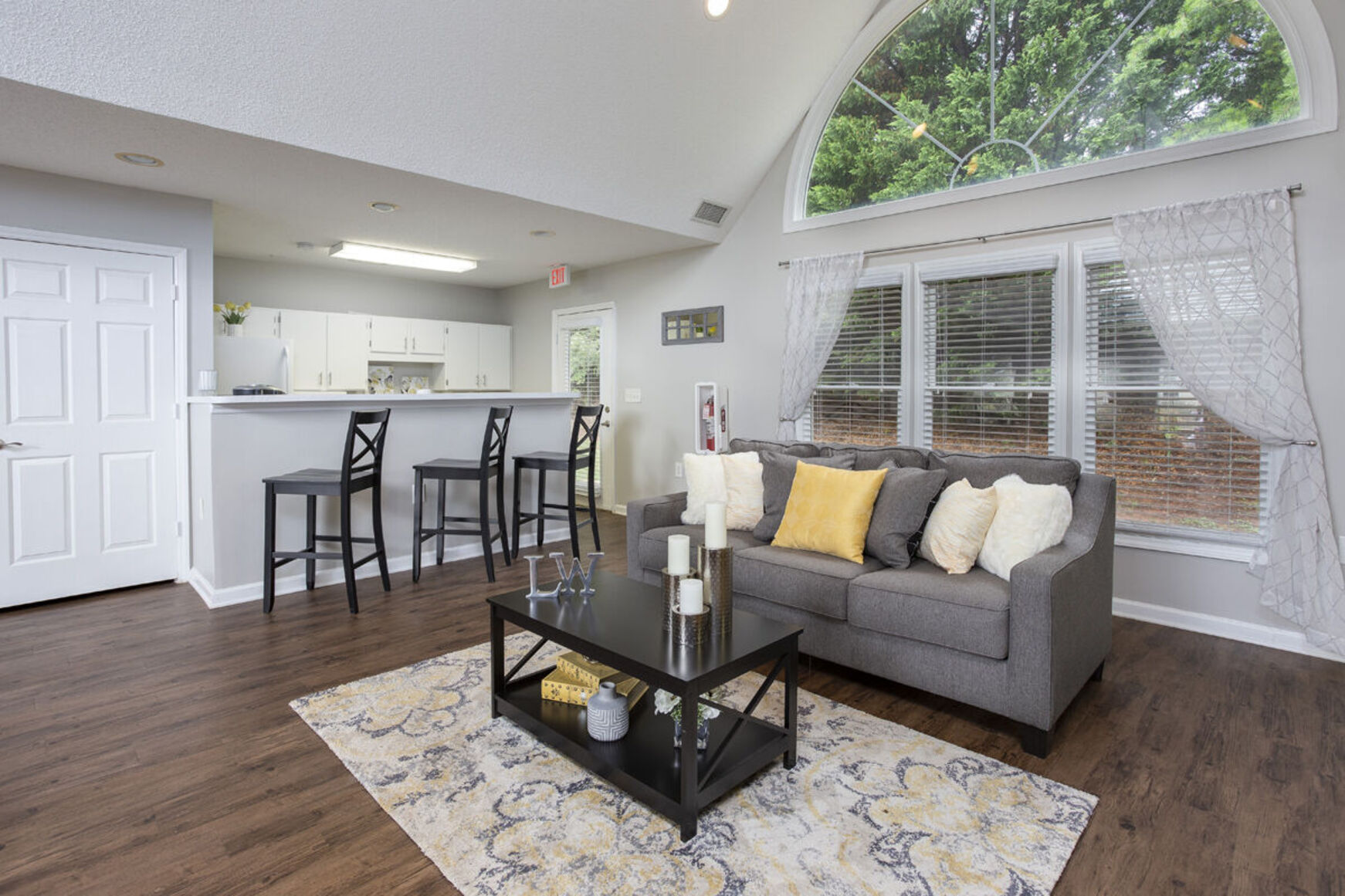 Clubhouse with seating area