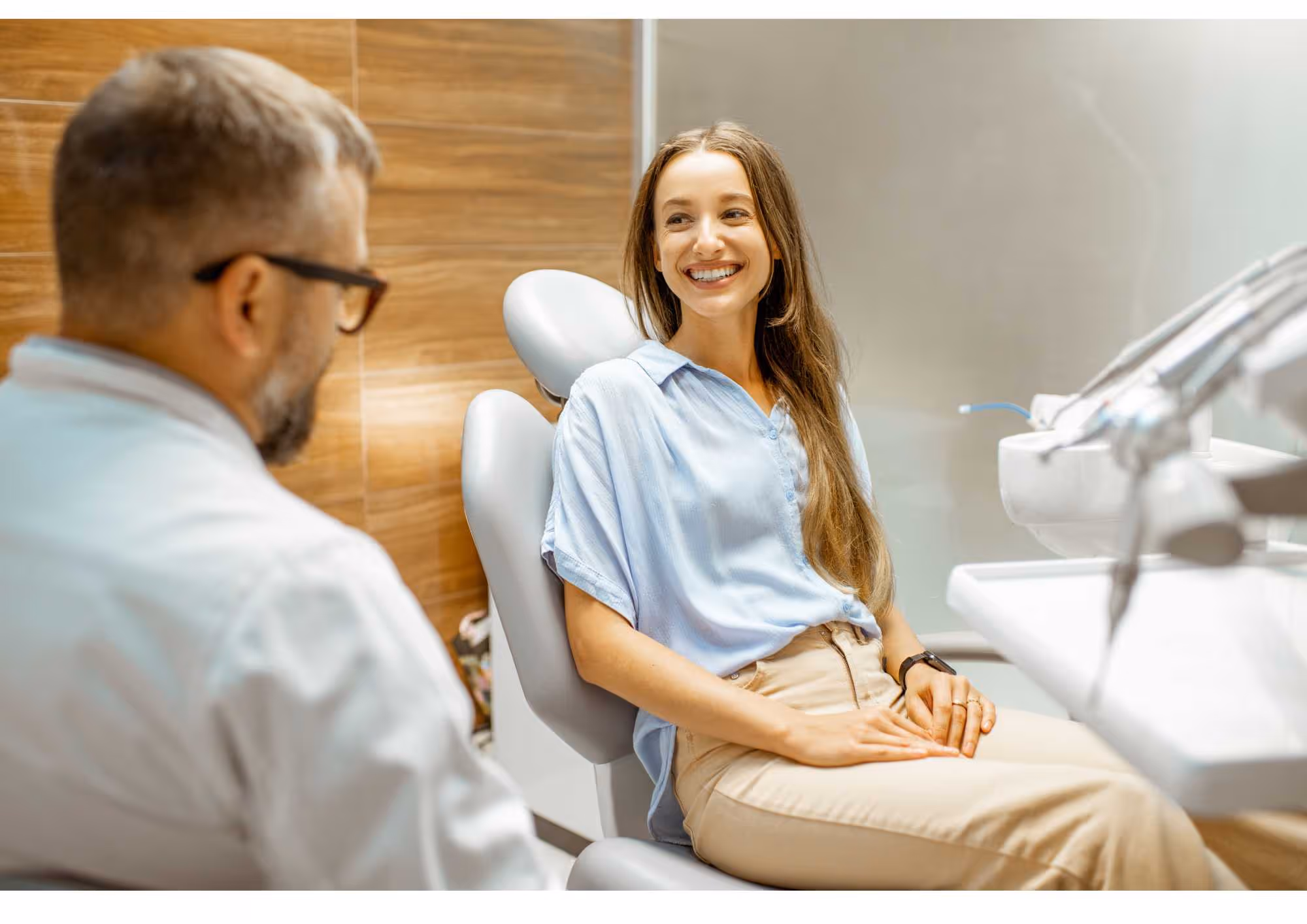 What is a dental emergency and how it is treated