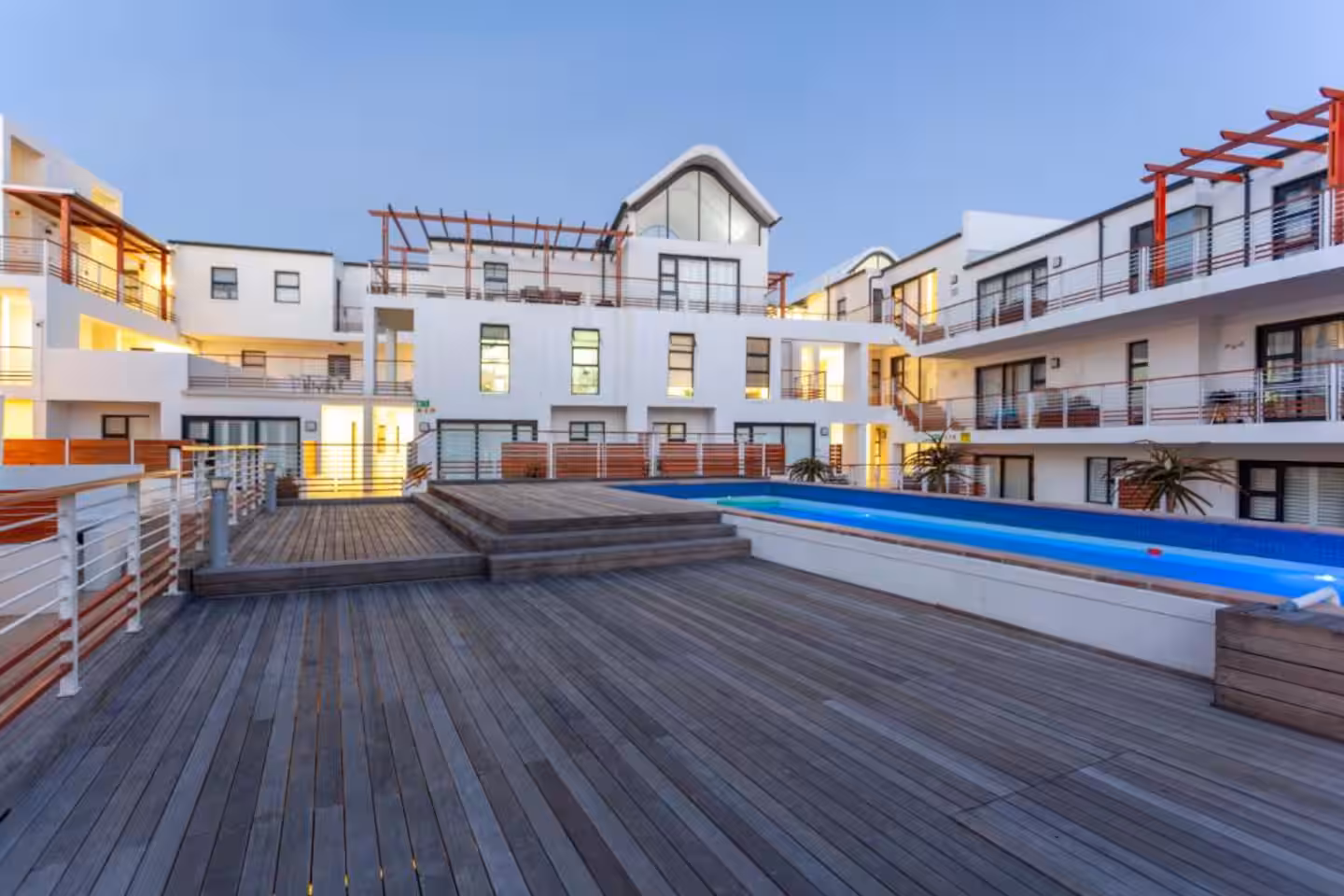 Azure, Big Bay, Beach,Pool,Inverter