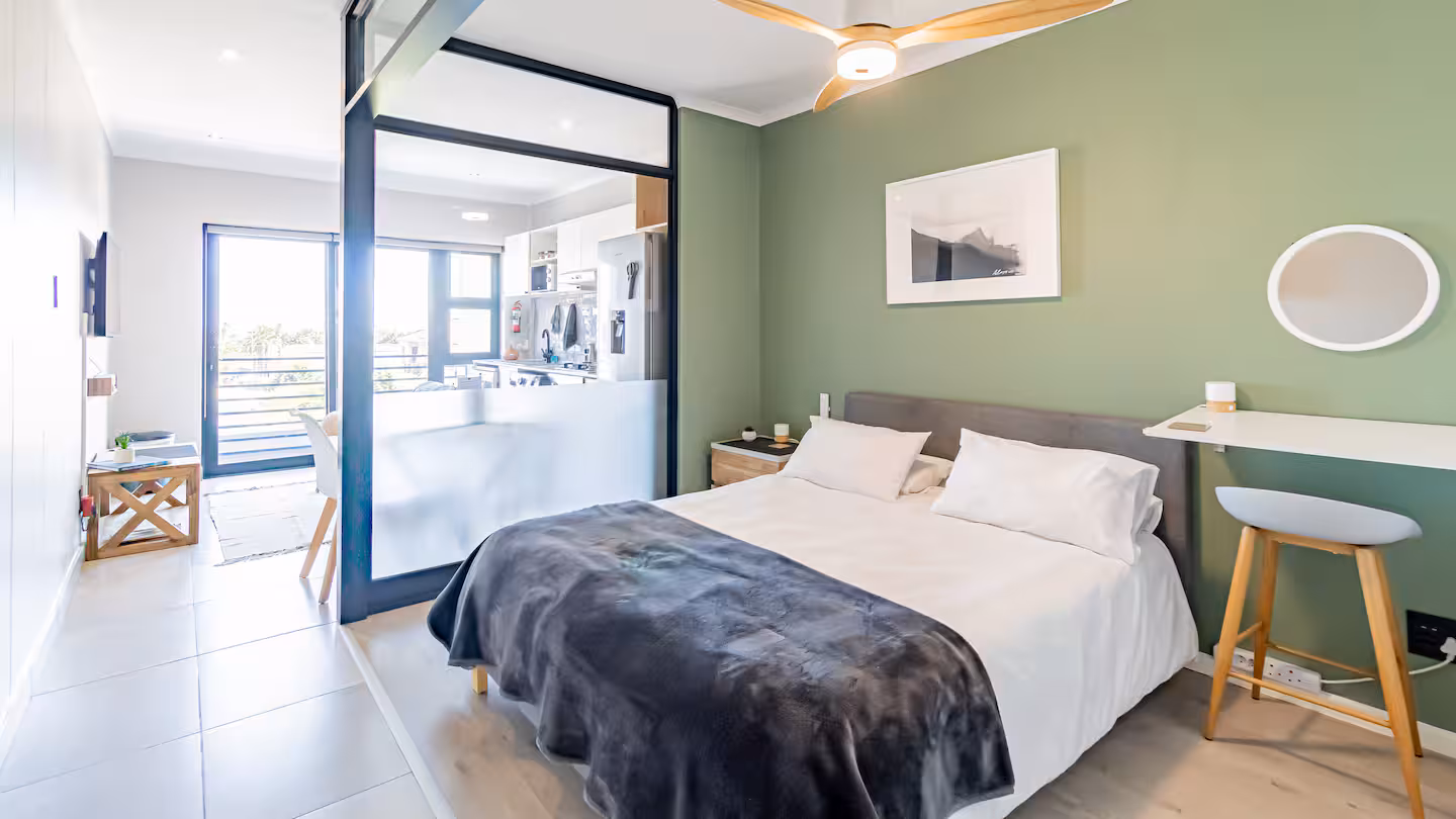 Blue Tide Studio Apartment