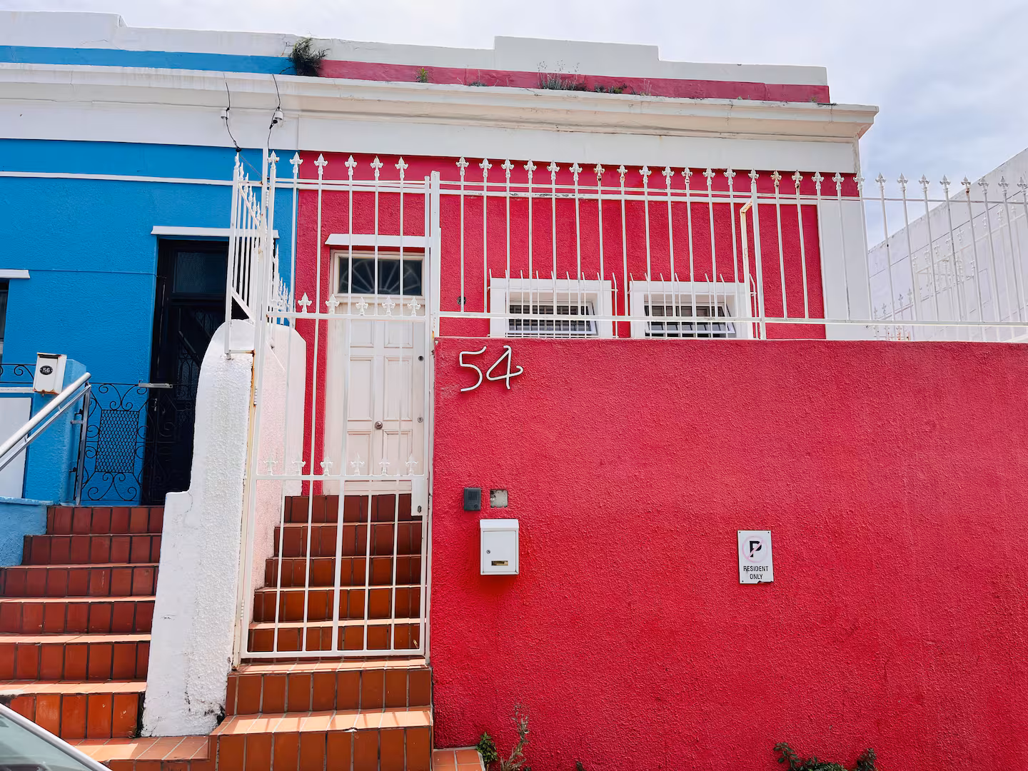 Colourful Bo-Kaap Apartment | Walk to De Waterkant