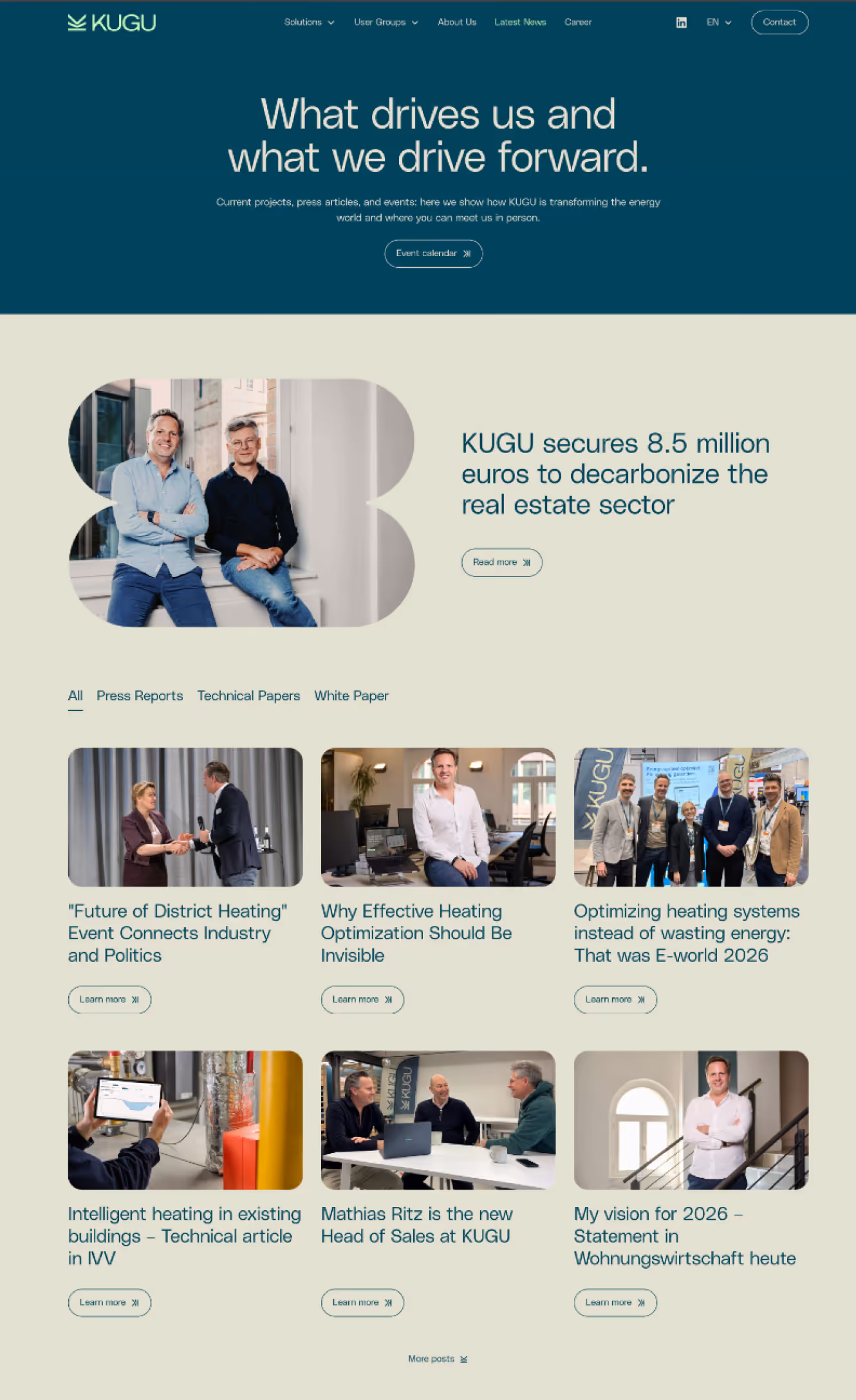 KUGU website section with headline about decarbonizing real estate, featuring images of people and news articles on heating optimization and industry events.