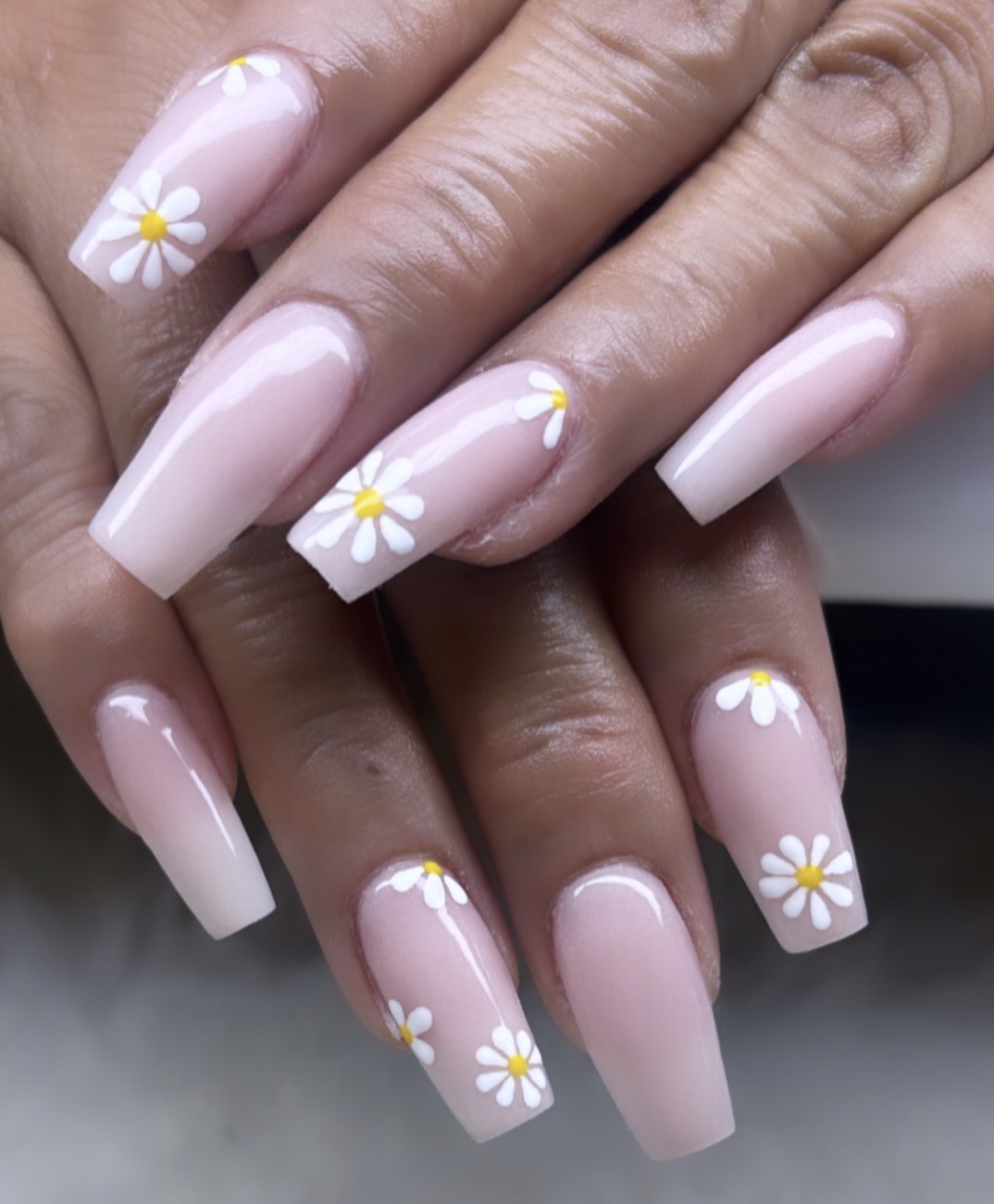 image of full set of nails