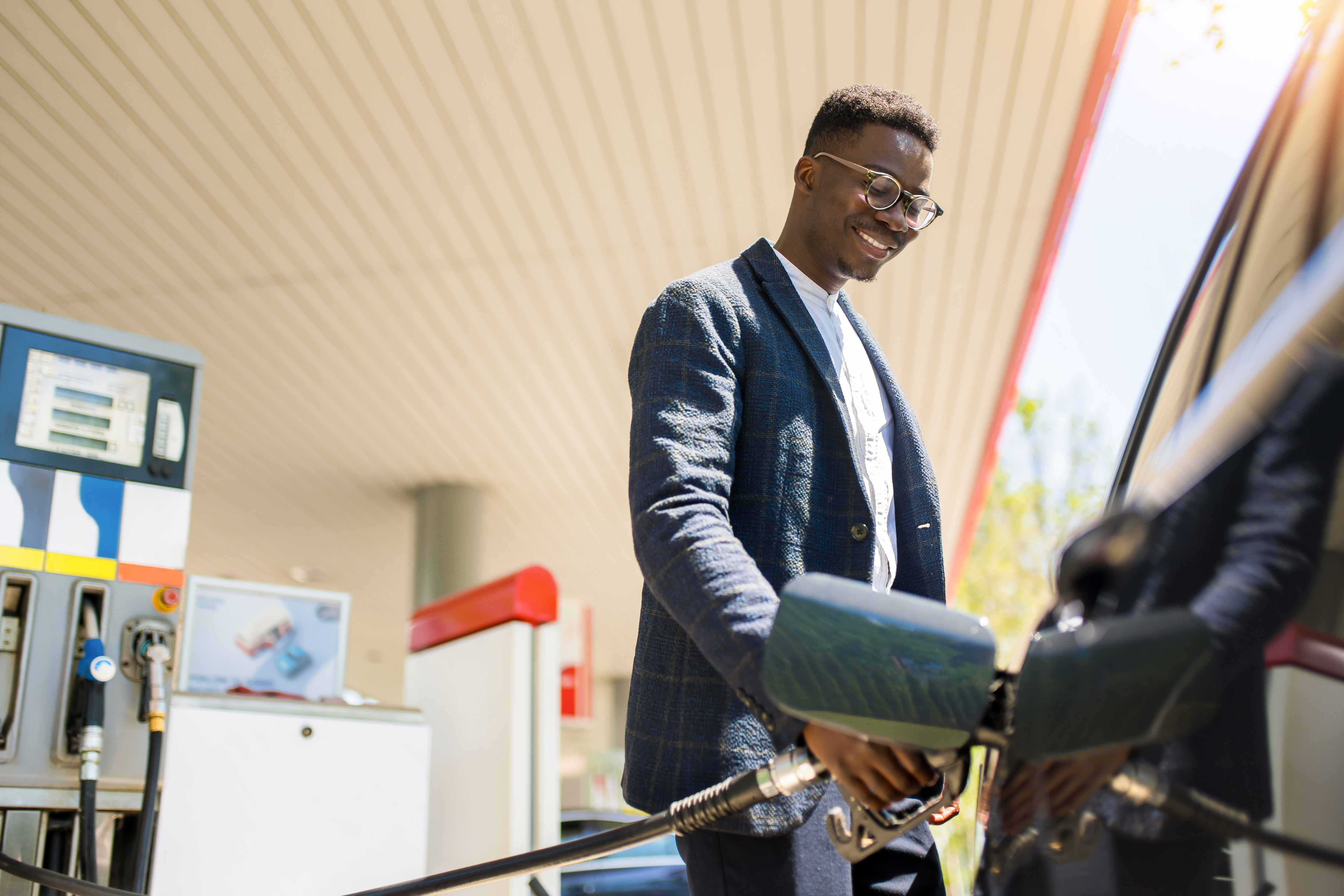 There's a 2.5 cent difference as we say 'goodbye' to 2025, and, with the 2026 tax filing season speeding down the road ahead, small businesses should take note of key federal tax provisions affecting fuel use, mileage, and vehicle costs.