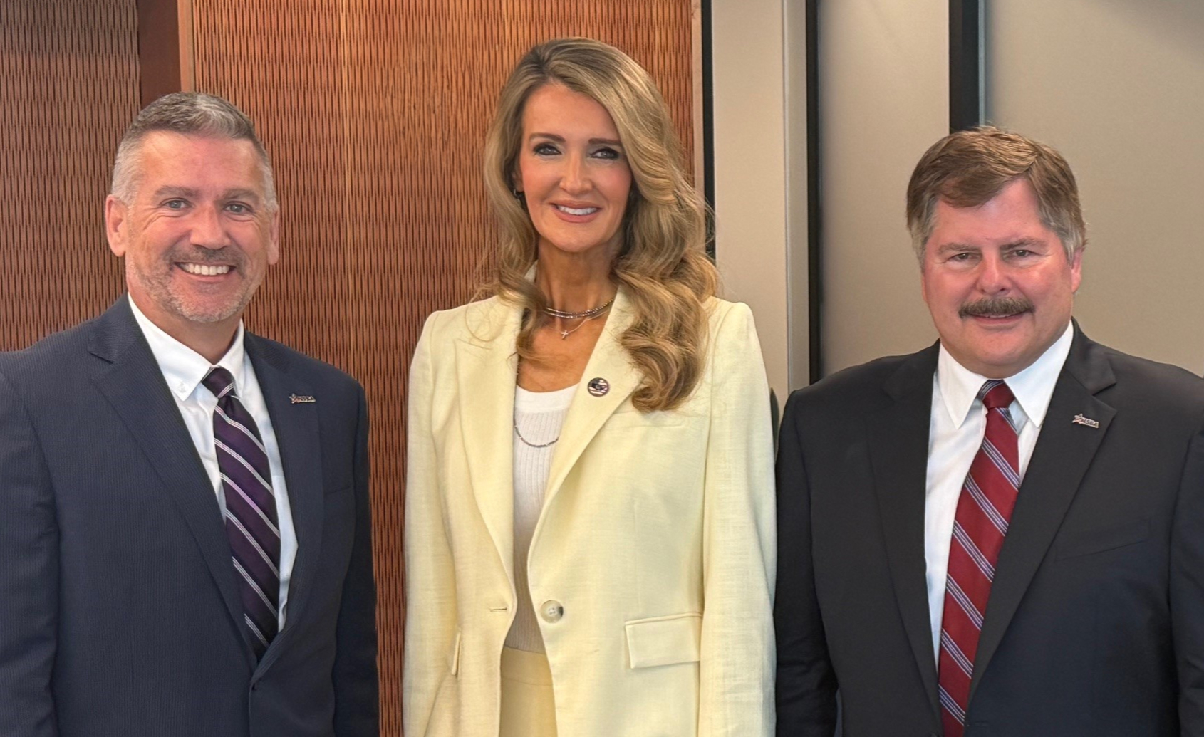 Now through Aug. 21, please submit applications and nominate leaders to serve the small-business community as part of NSBA's Board of Trustees.