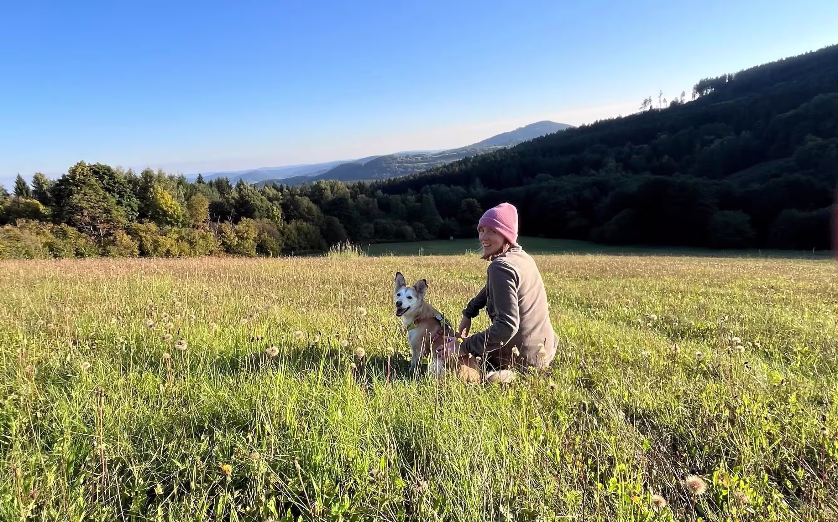 Martina Matheo - Komunikátorka se zvířaty a médium pro duše zemřelých zvířat po boku se svou fenku Honey