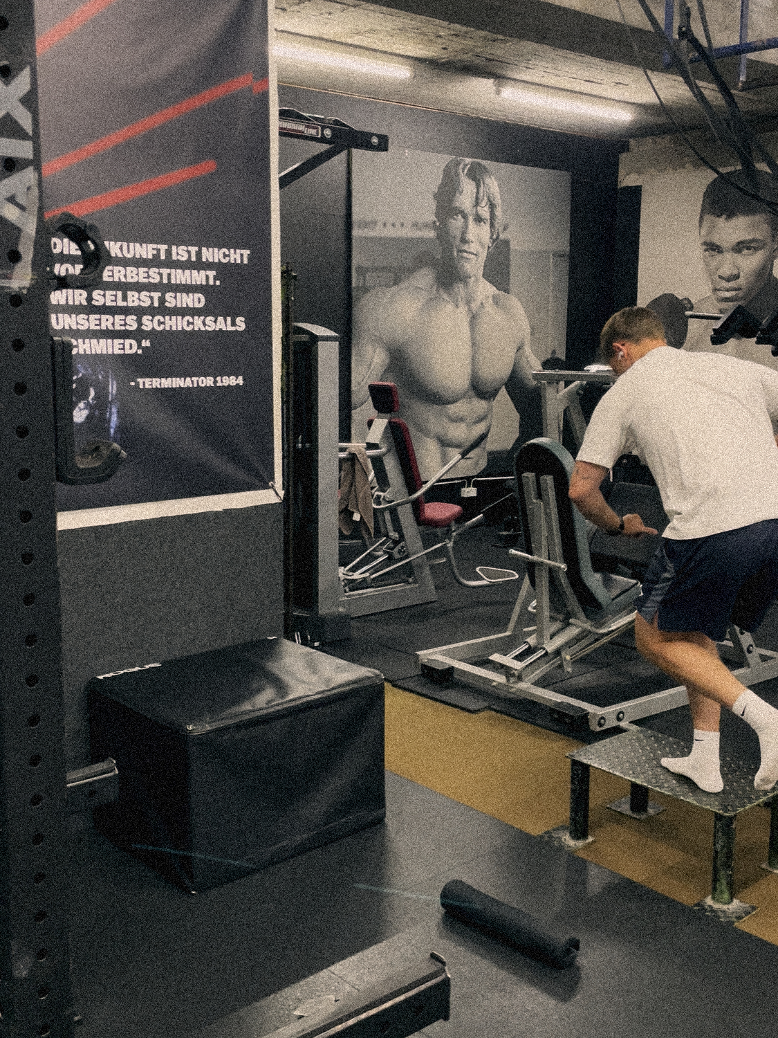 [background image] image of fitness setting (for a gym)