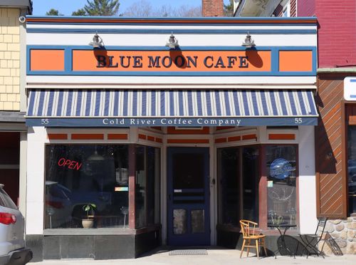 Blue Moon Cafe