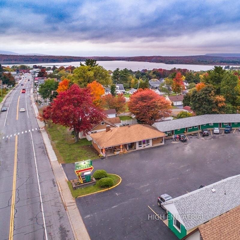 The Tupper Lake Motel