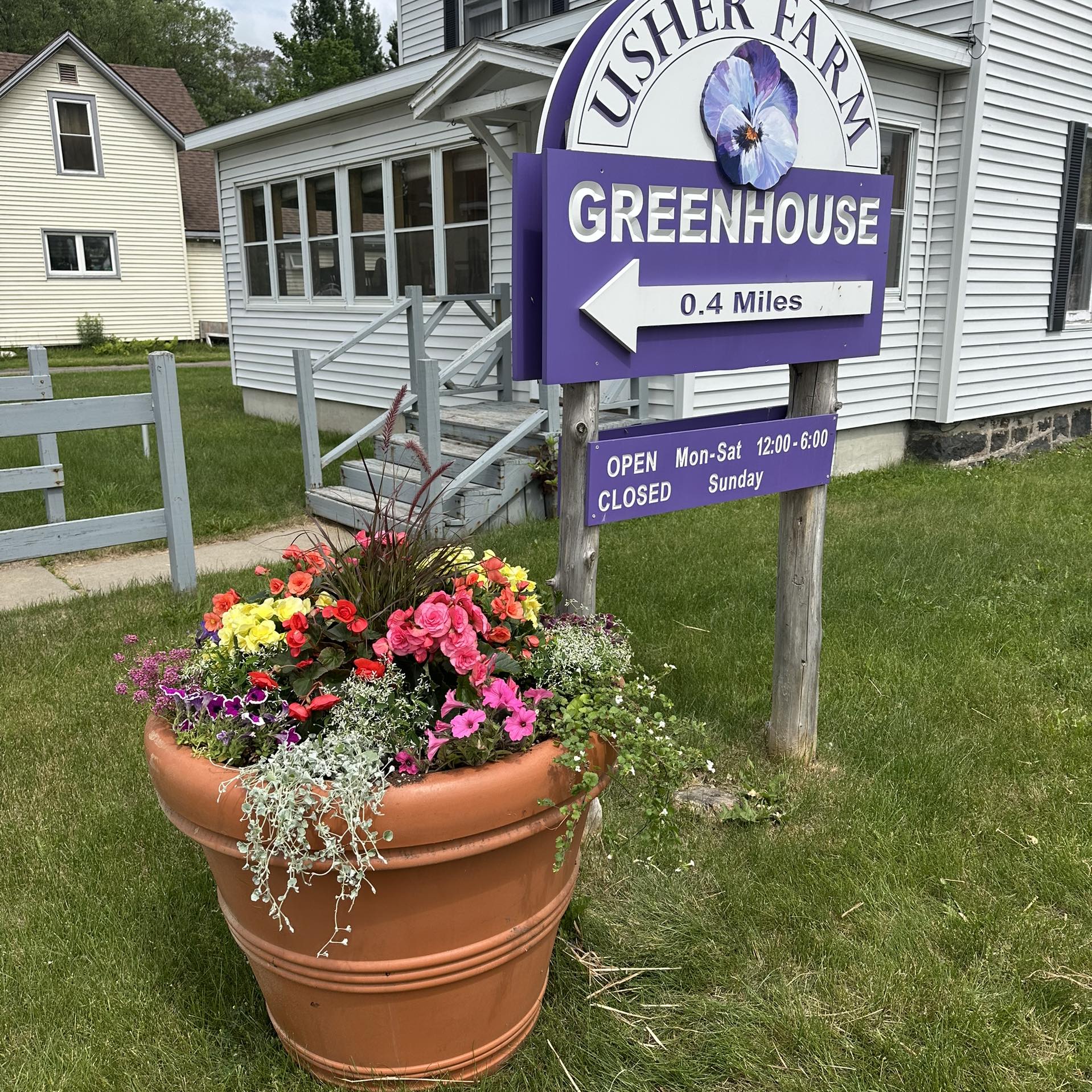 Usher Farm Greenhouse