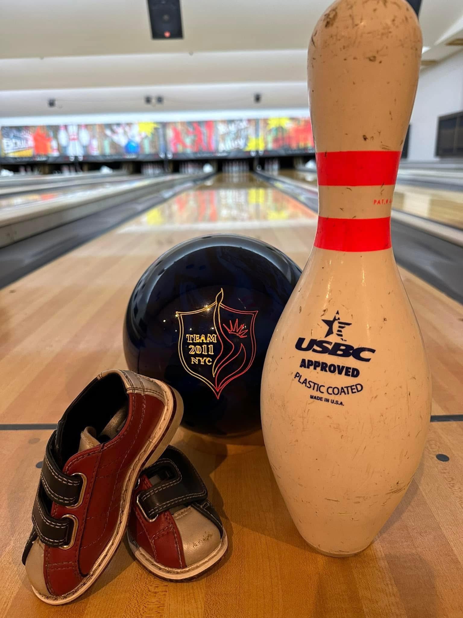 Romano's Saranac Lanes Sports Bar & Grill