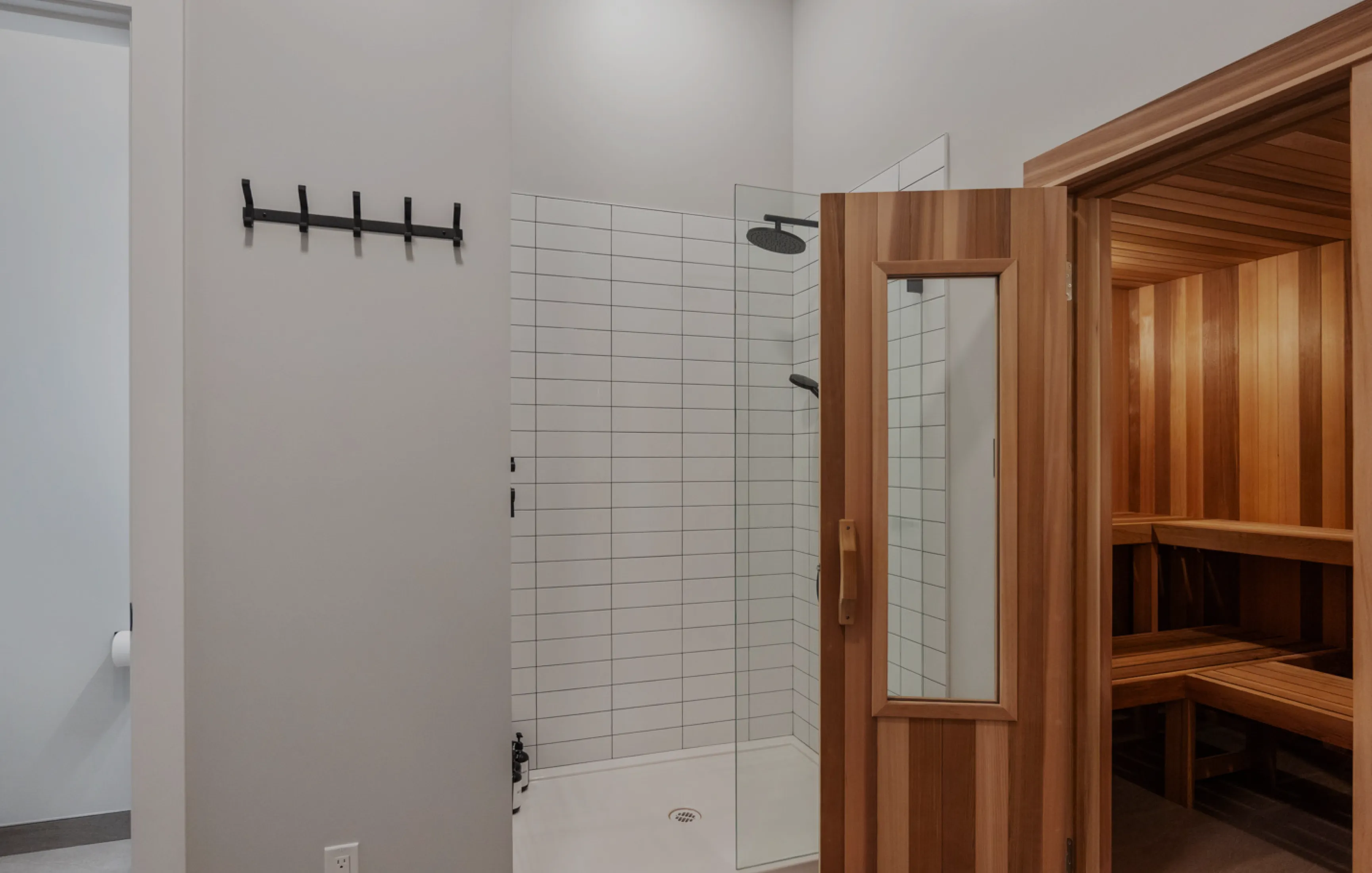 Facet Custom Builders - Vancouver Island building award high end remodeling