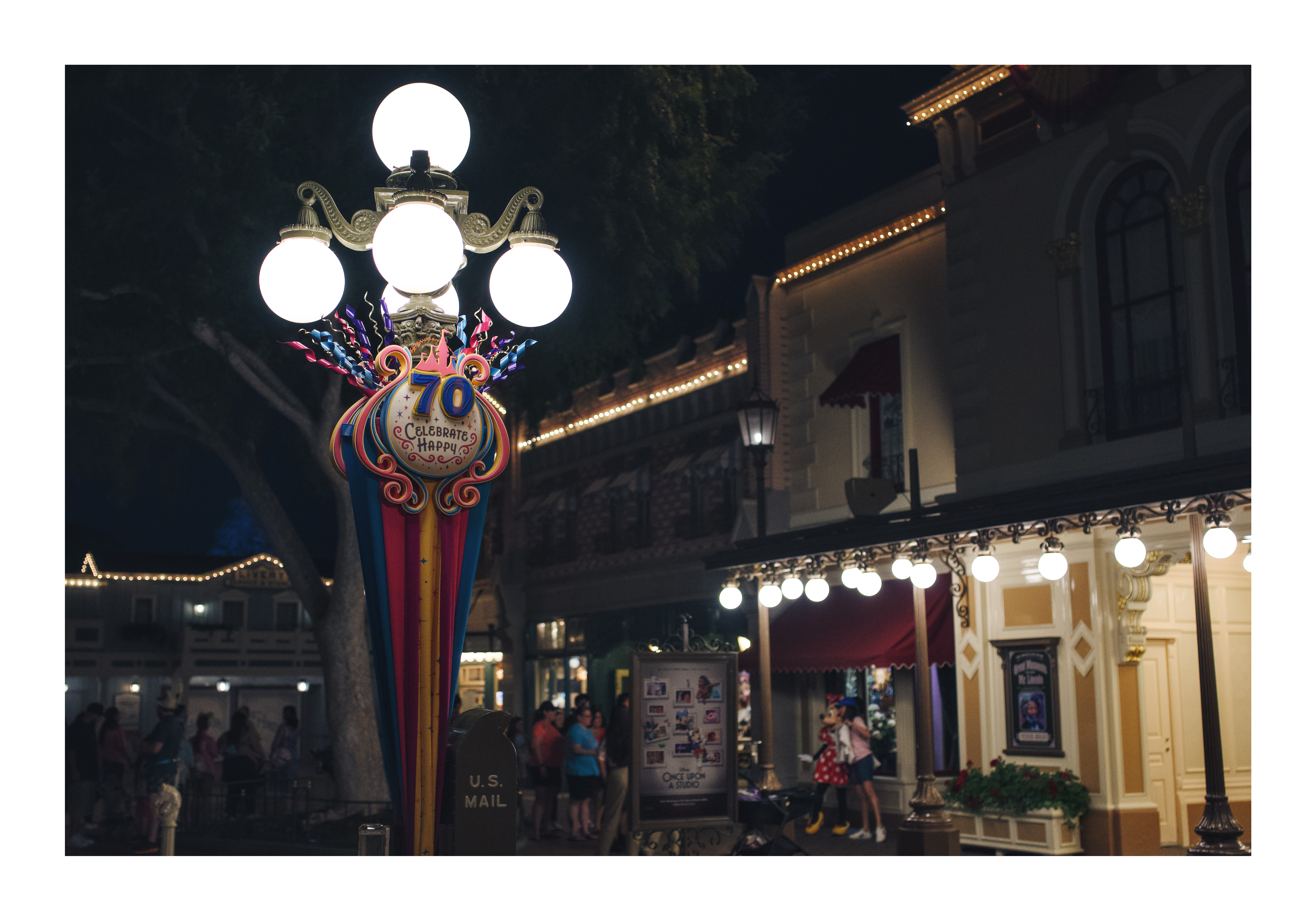 Street-level night scene photography with vintage lighting by Danx Design