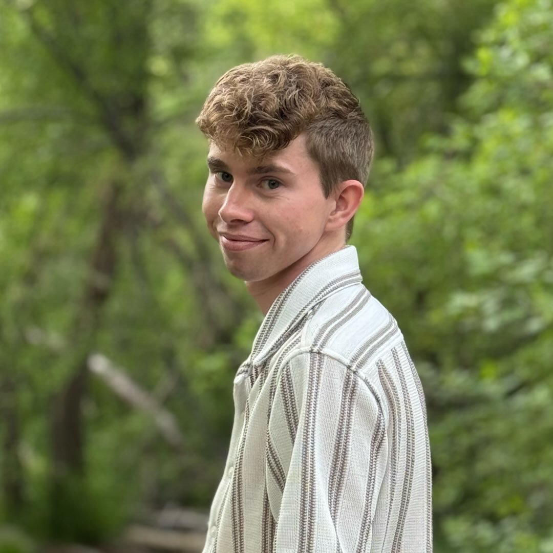 With formal piano training and a serious love for live performance, Devin brings beautiful background music and emotional atmosphere to ceremonies and elegant events. From soft ambience to meaningful walk-down-the-aisle moments, his playing adds a polished, personal touch that recorded music just can’t match.