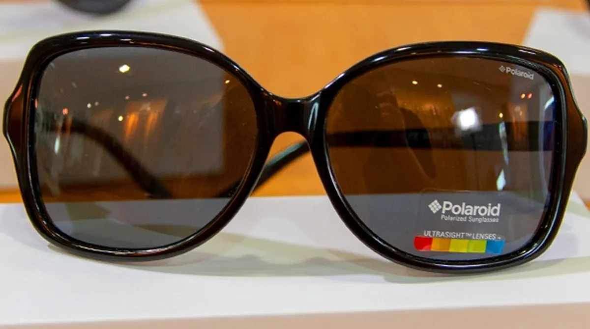 Polarised sunglasses