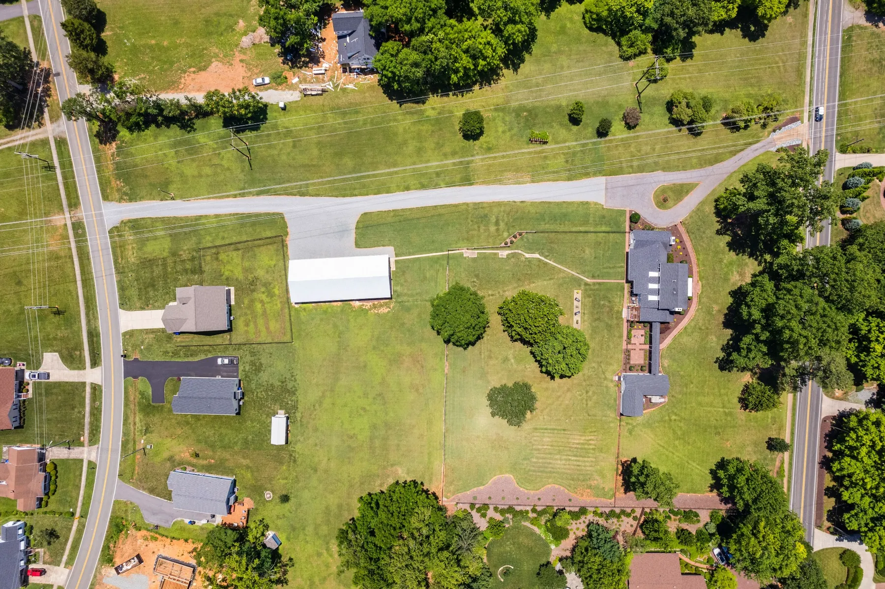 Aerial view of a large residential acreage property in Zebulon, NC