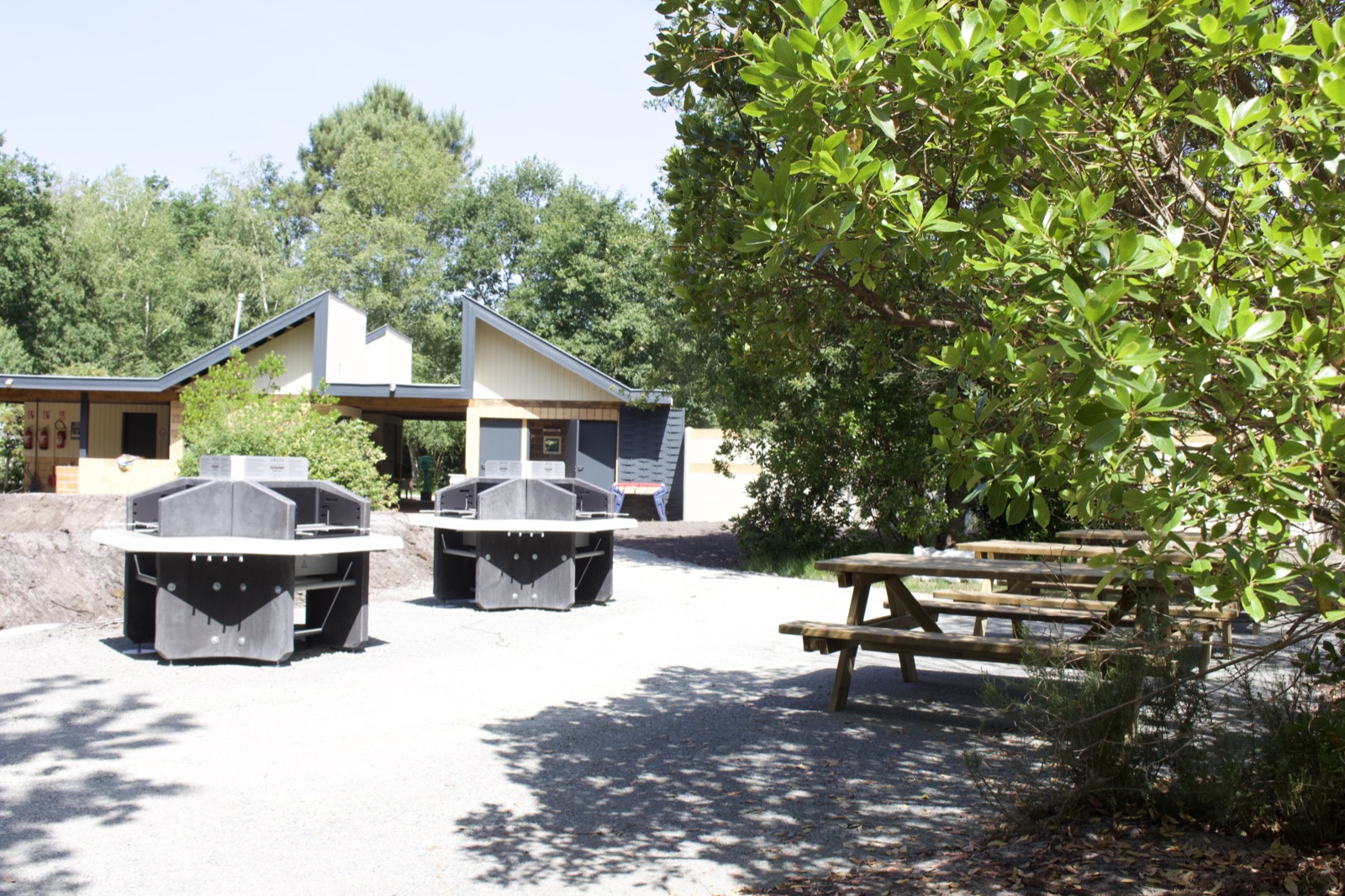 Aire de barbecue du camping