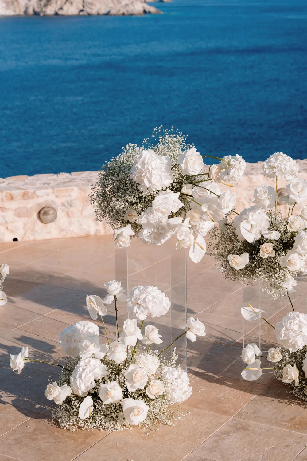 Cycladic Gem Luxury Villa Modern Micro-Wedding