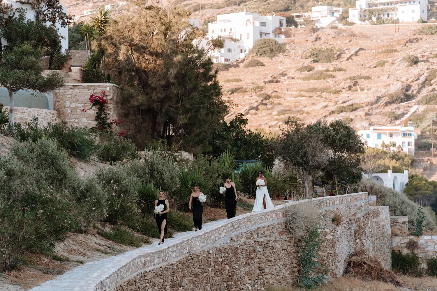 Cycladic Gem Luxury Villa Modern Micro-Wedding