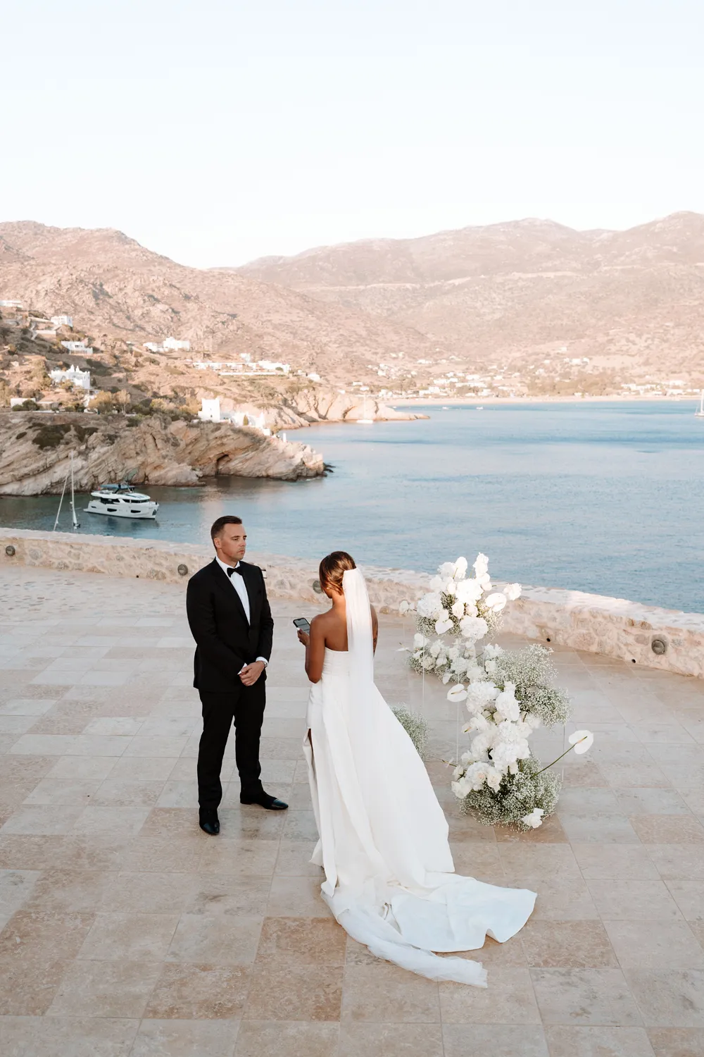 Cycladic Gem Luxury Villa Modern Micro-Wedding