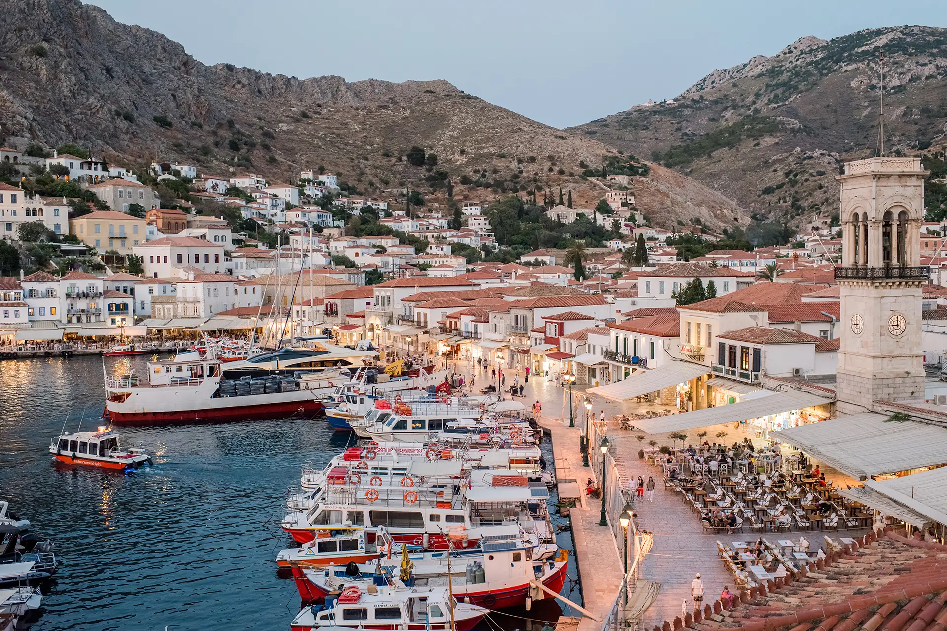 We read every Greek Wedding Thread on Reddit so you don’t have to: An expert’s take on your questions. 