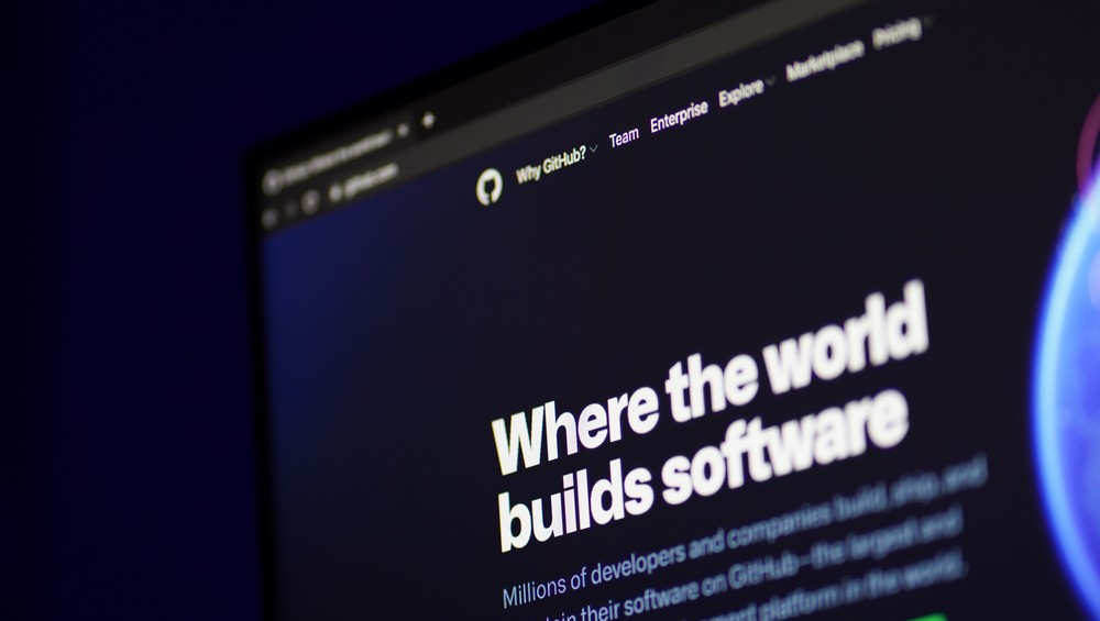 screen d'un site en dark mode