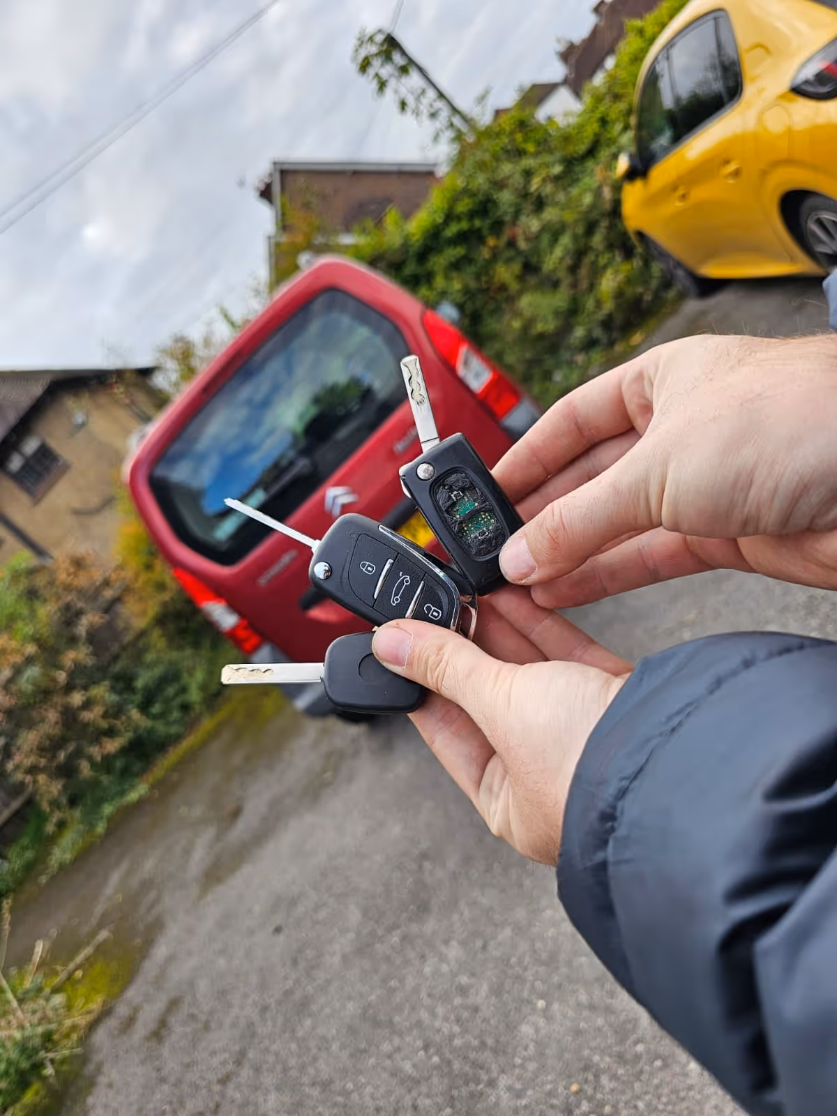key repair locksmith in Hampshire, west Sussex and surrey