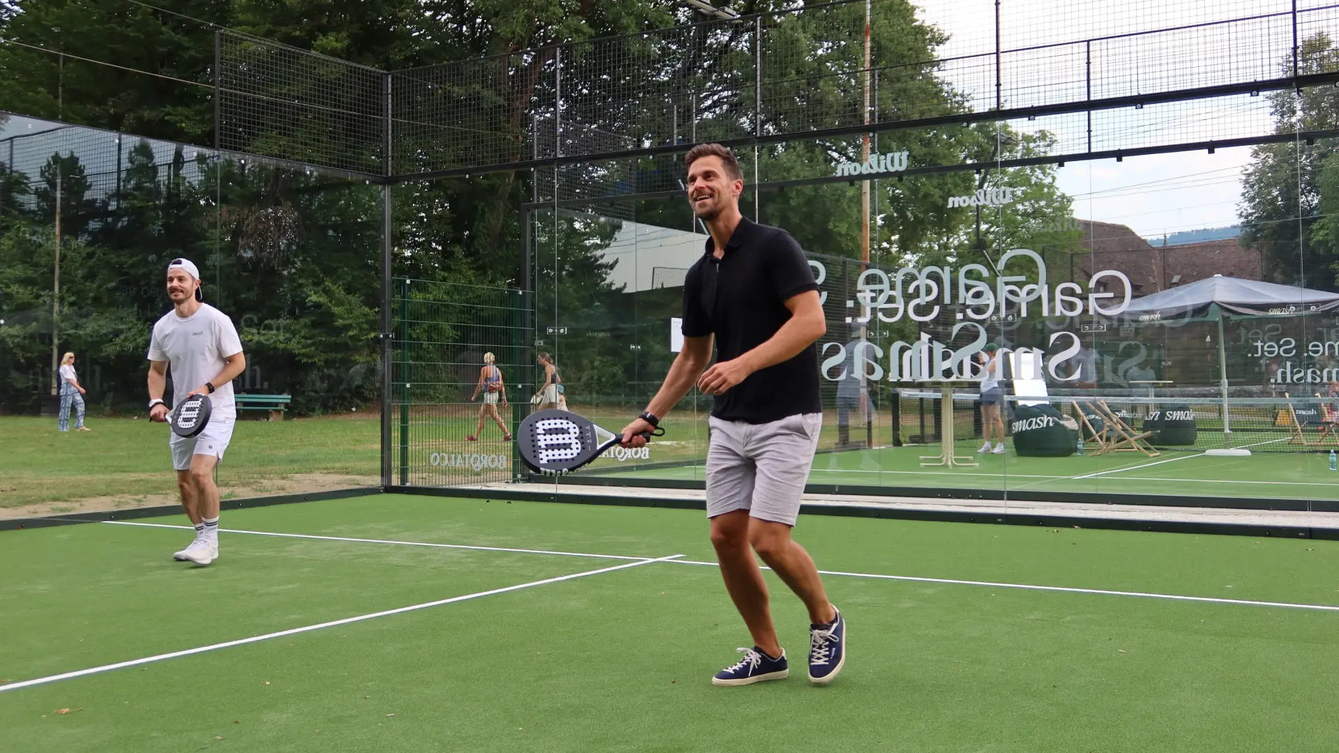 A man playing padel