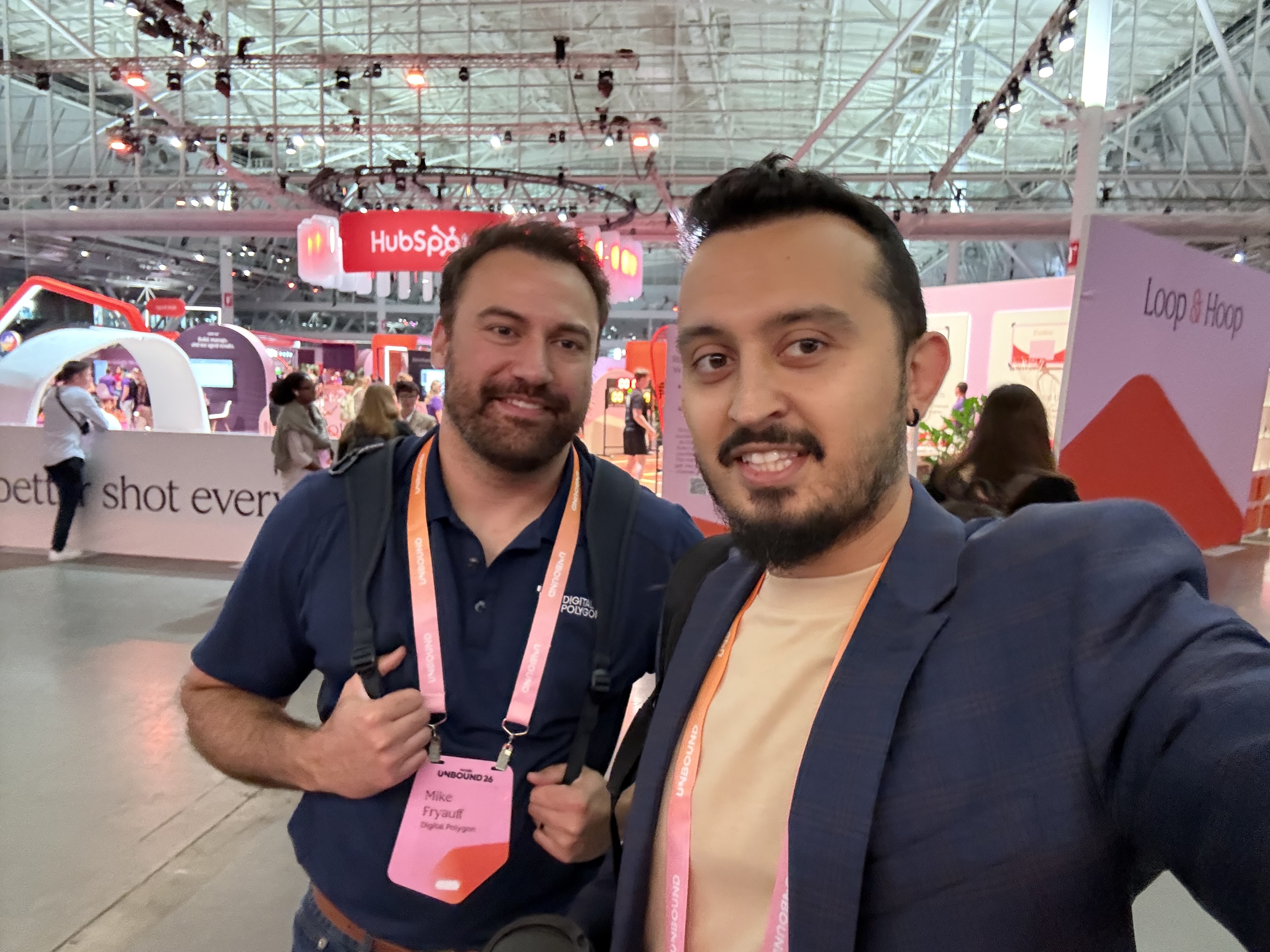Kane Dabir and Mike Fryauff taking a selfie at HubSpot UNBOUND 2026 in Boston