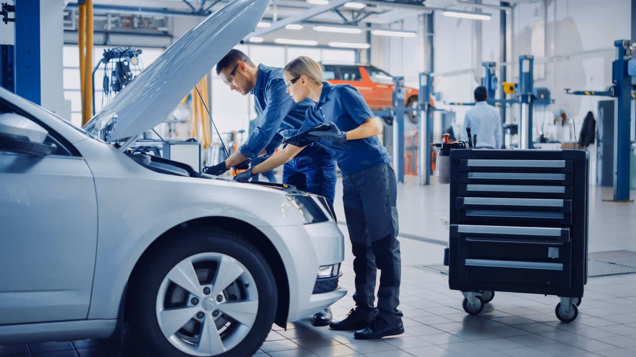 Modern Marketing Trends for Success in the Automotive Industry