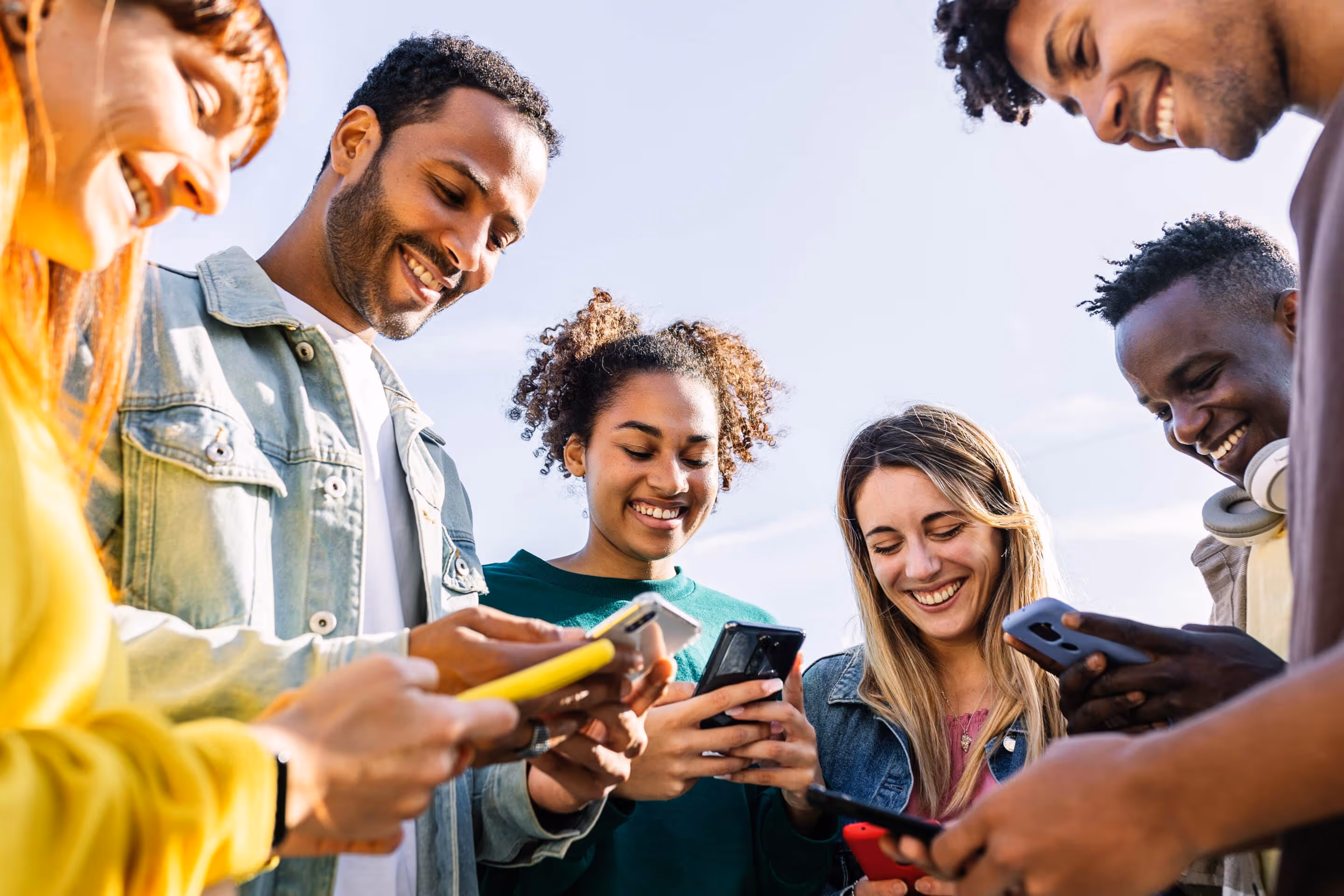 4 Reasons Your Business Needs to Advertise on Social Media