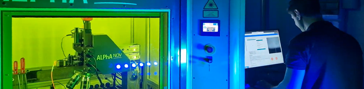 double-laser-fault-injection-lab-alphanov-eshard.png