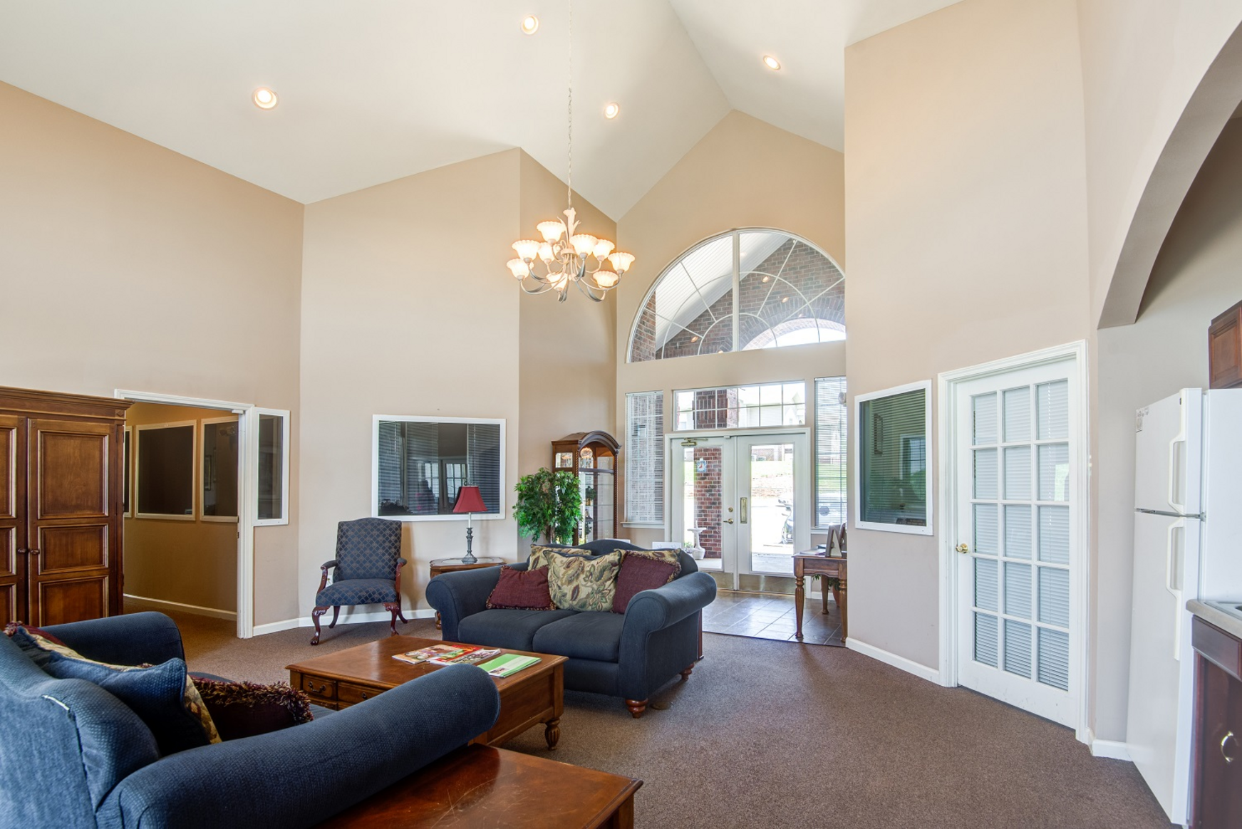 Clubhouse seating area with table and chairs 