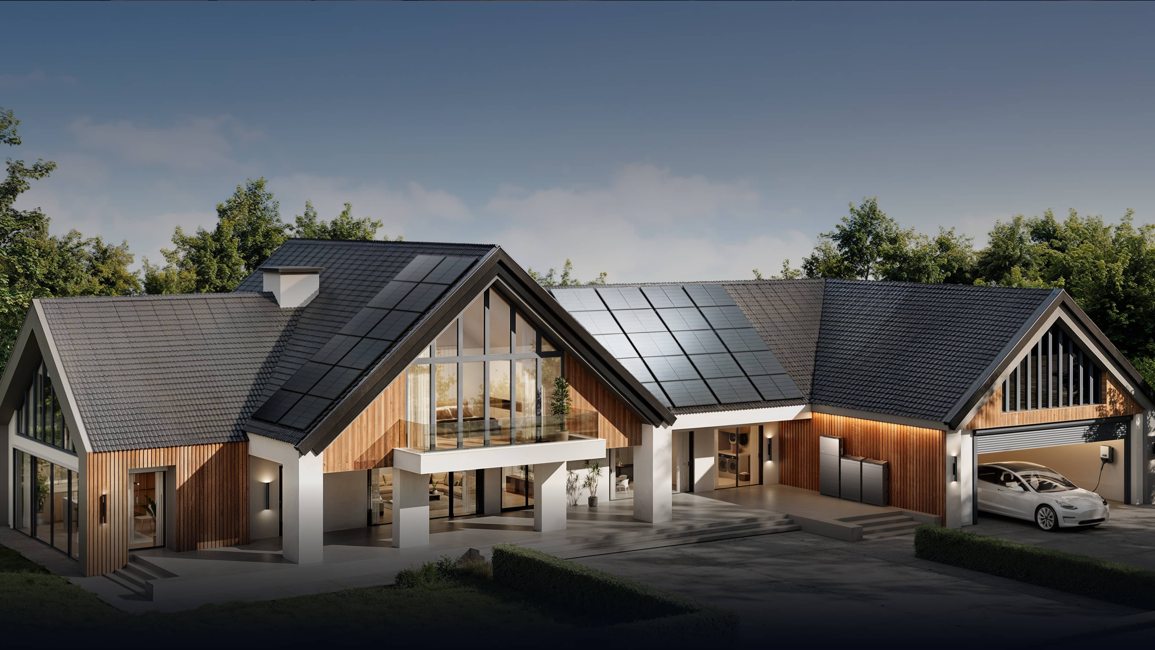Kuća sa solarnim panelima na više krovnih površina, danju