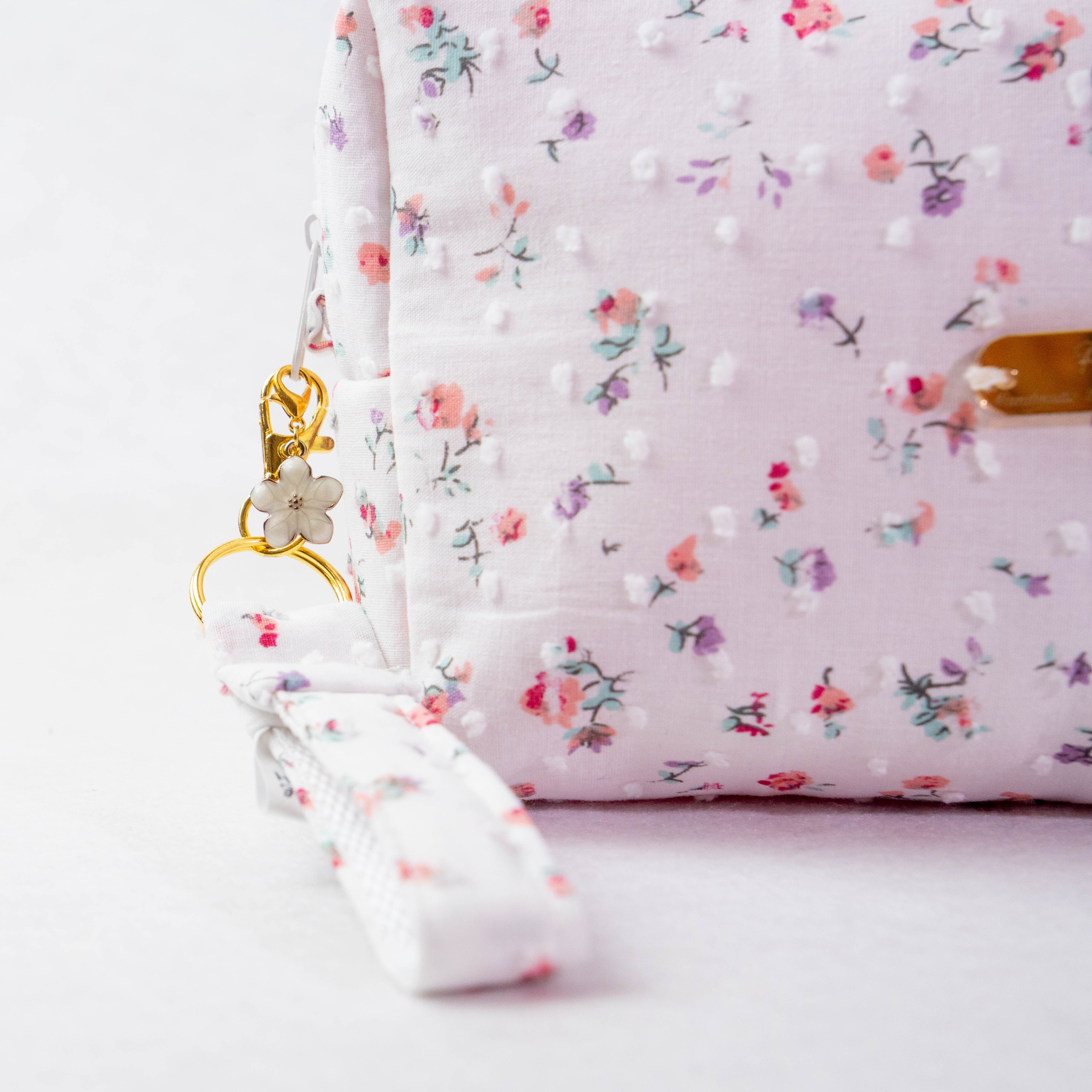 Photos and Videos for Bag Shop