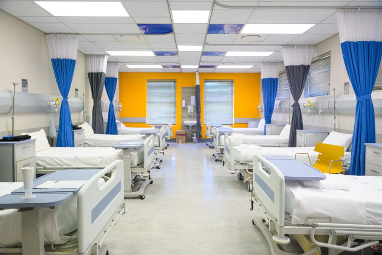 Top 5 Ways the Legacy Healthcare System Is Failing Americans Cover