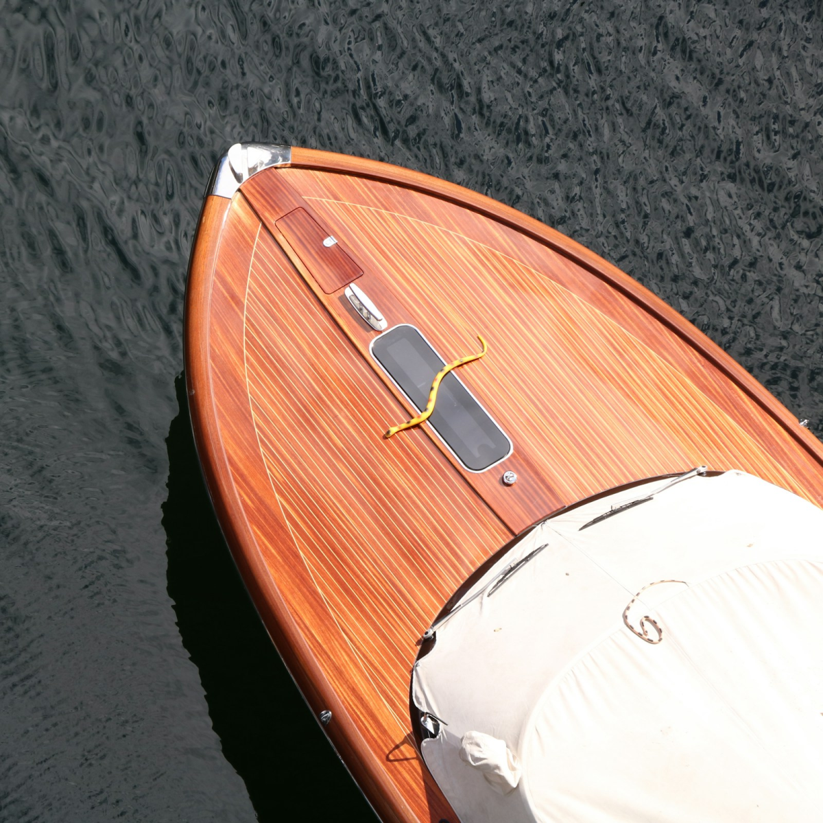 [background image] image of a bike workshop (for a bicycle shop)