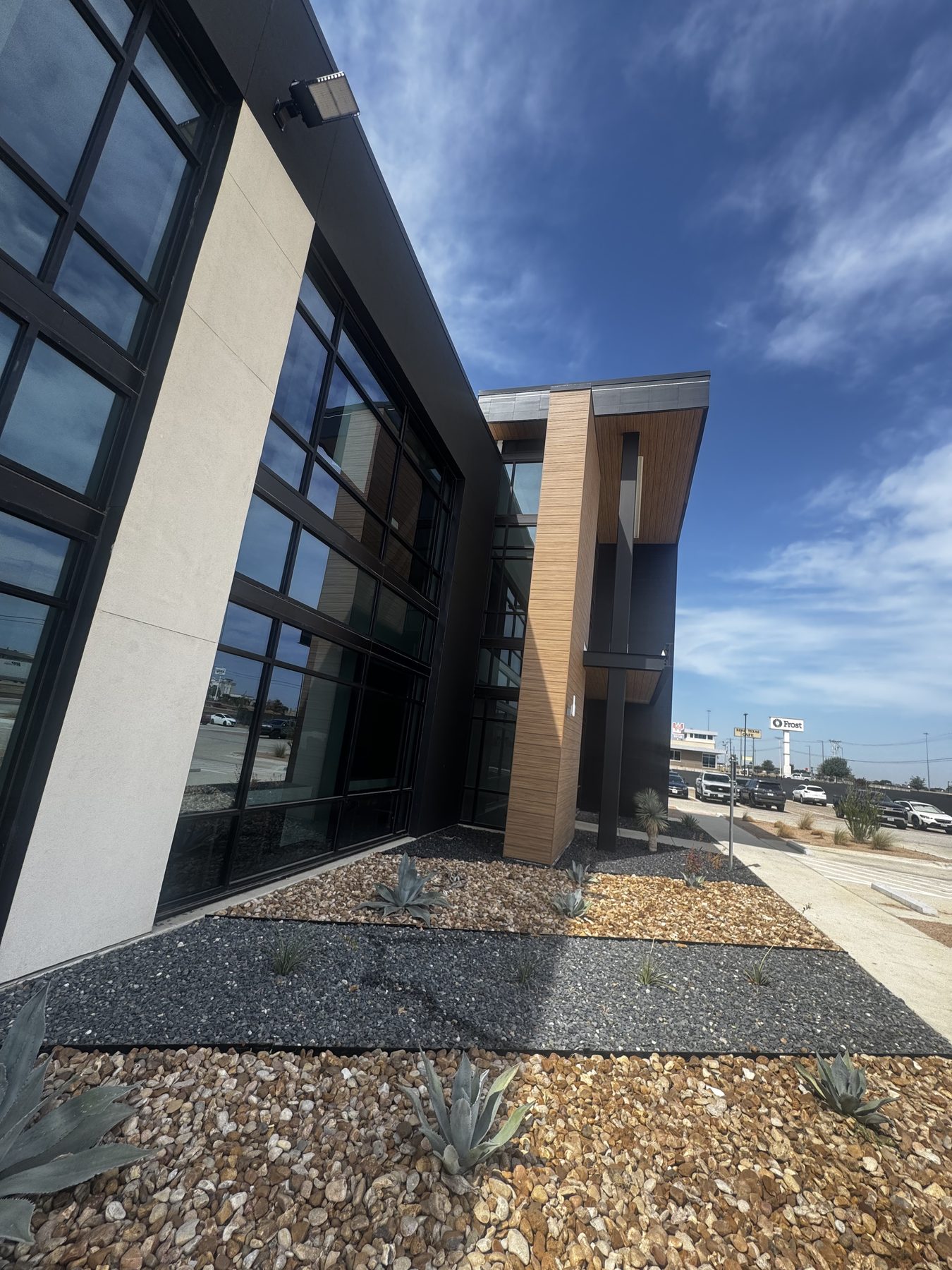 Commercial window cleaning in DFW