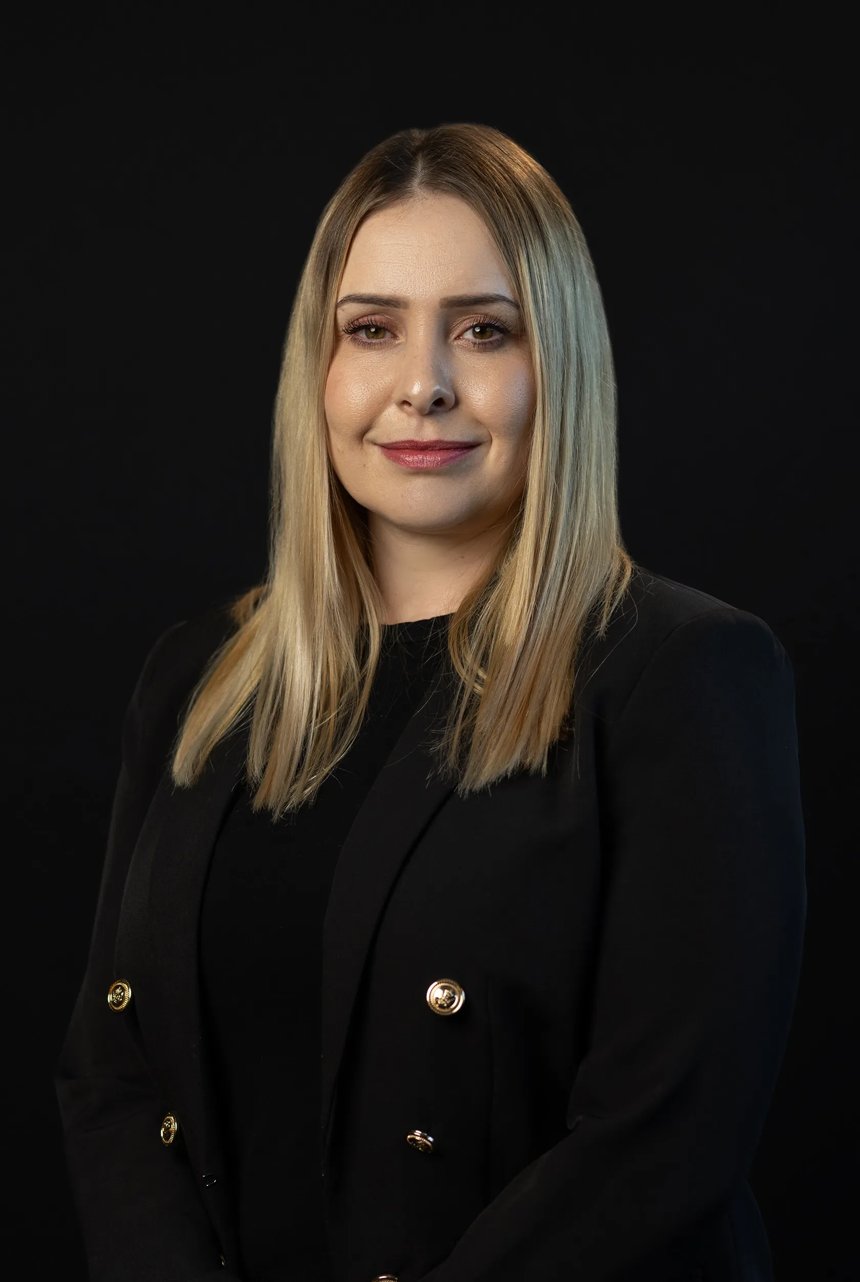 a headshot of Monica Bentley