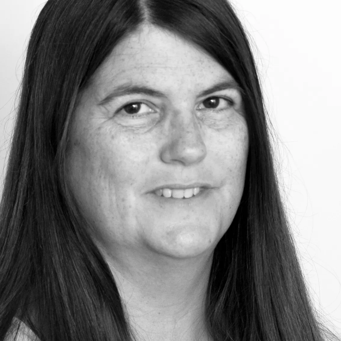 Nicola Ward, Dispensing Optician at Paul Adler Optometrists