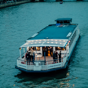 booking-ride-image